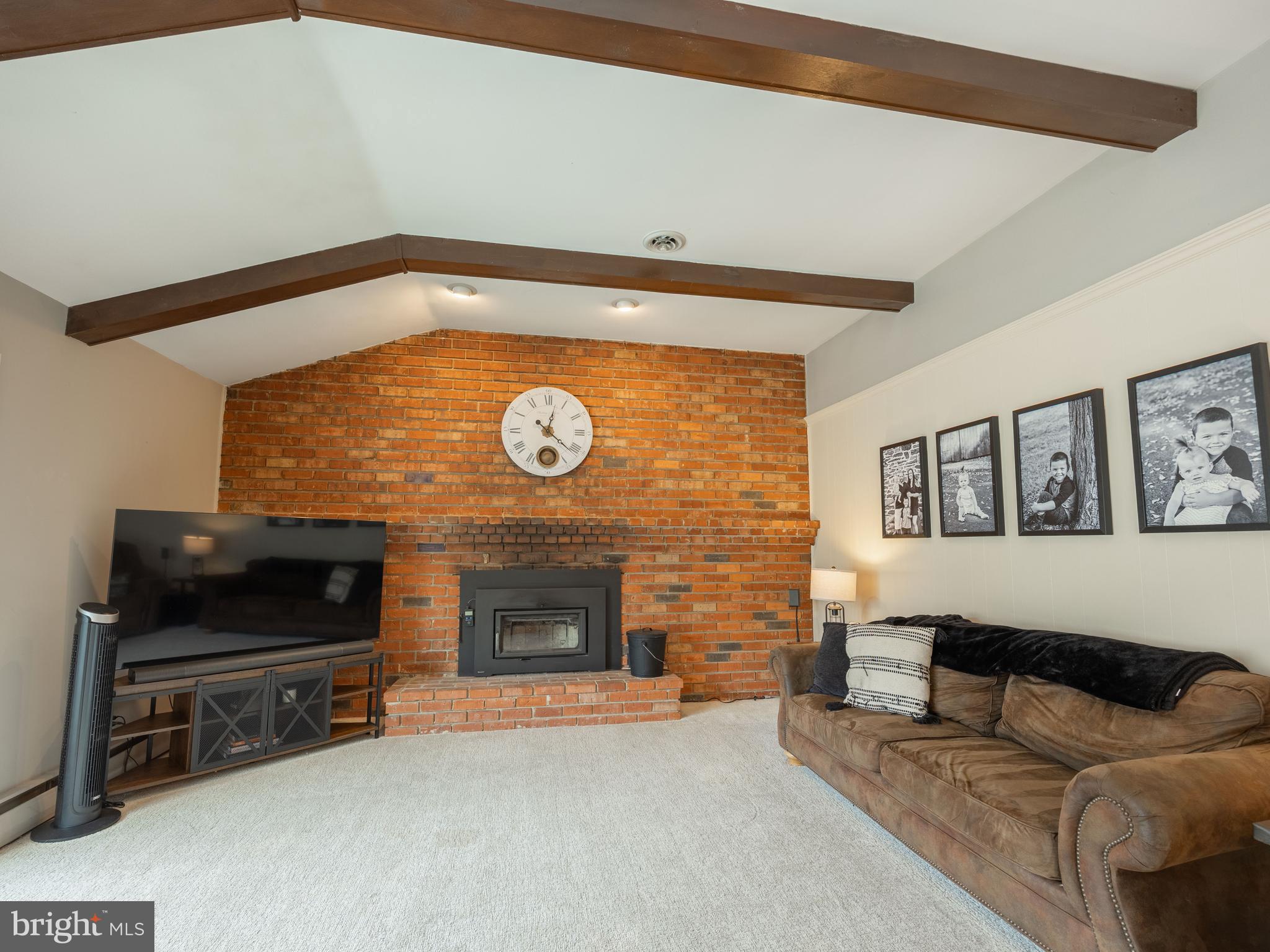BELCOURT MANOR - Residential