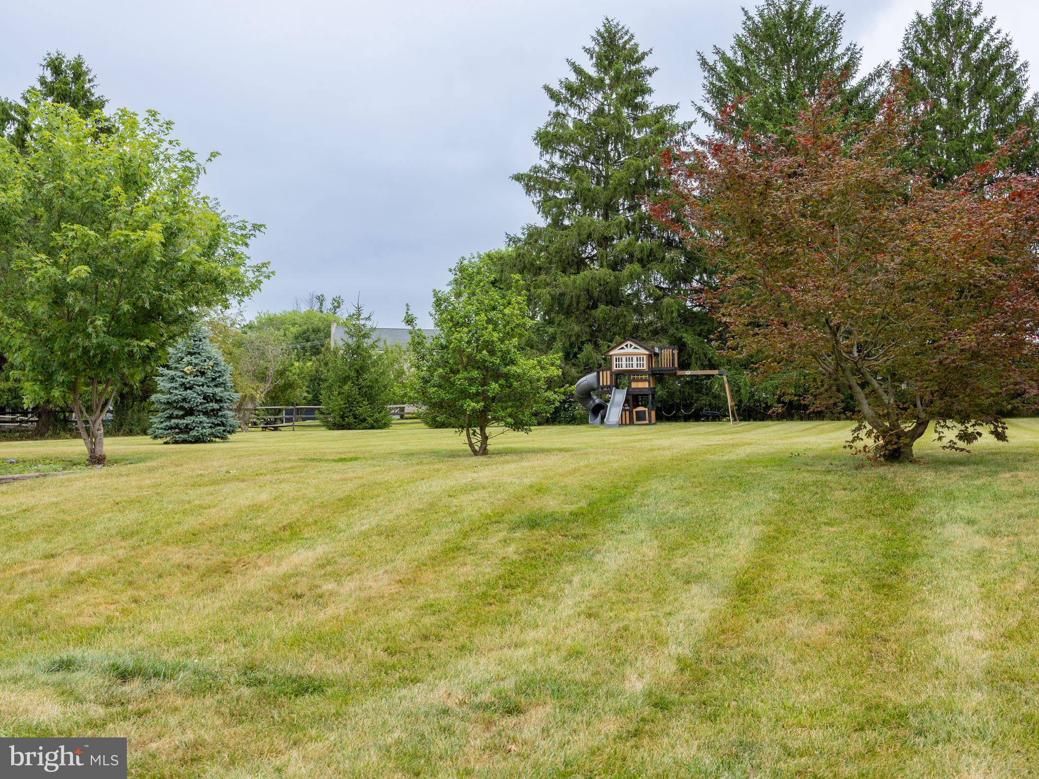 BELCOURT MANOR - Residential