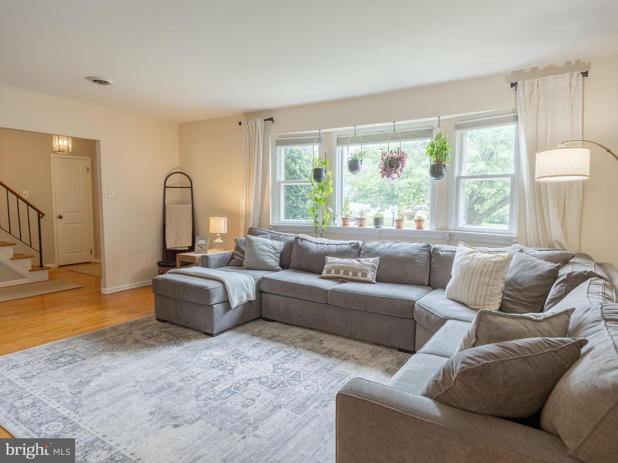 BELCOURT MANOR - Residential