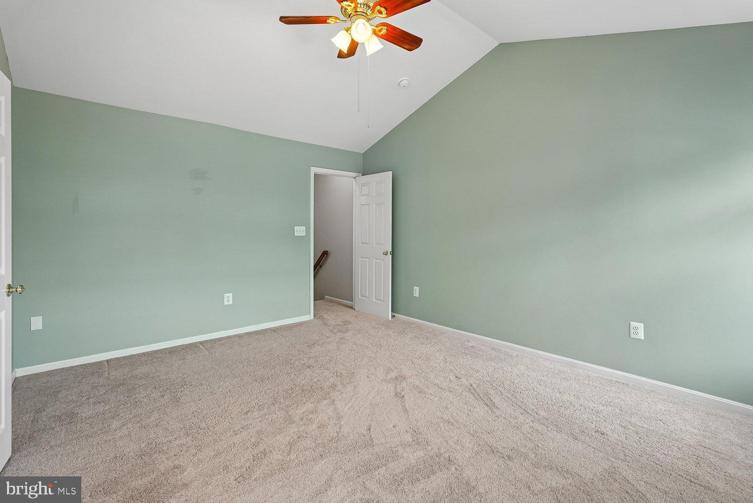 POTOMAC STATION - Residential