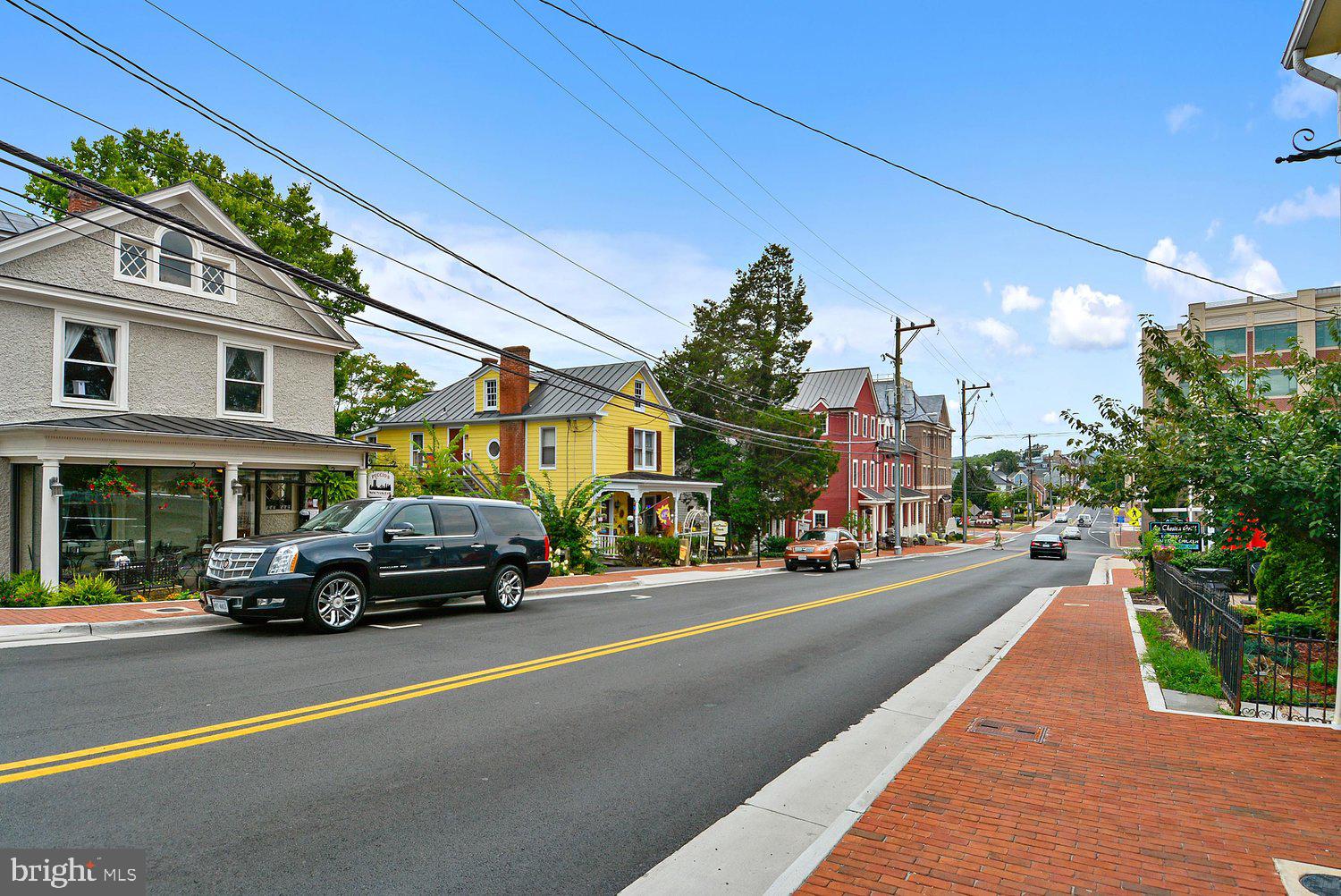 POTOMAC STATION - Residential