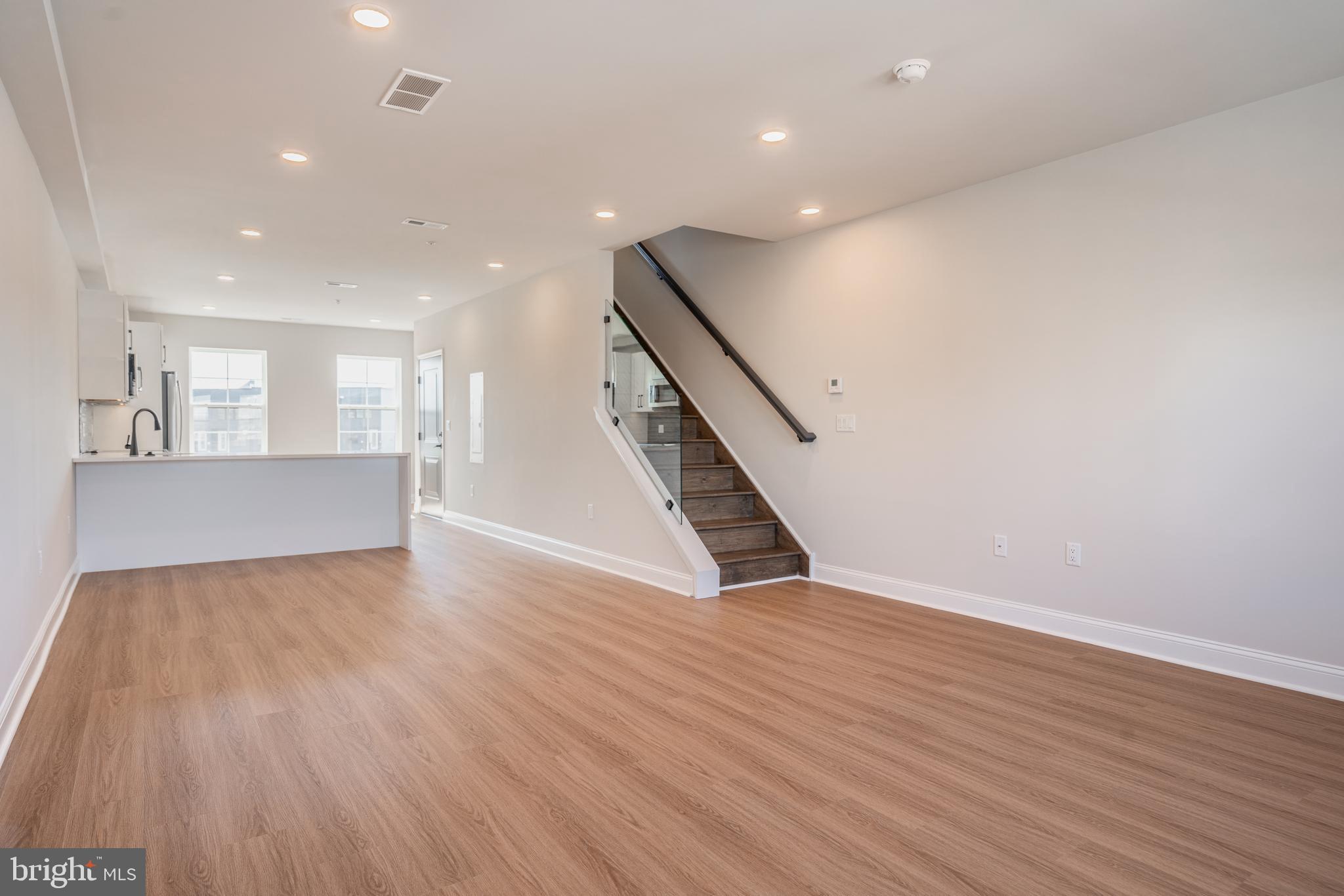 WYNNEFIELD HEIGHTS - Residential