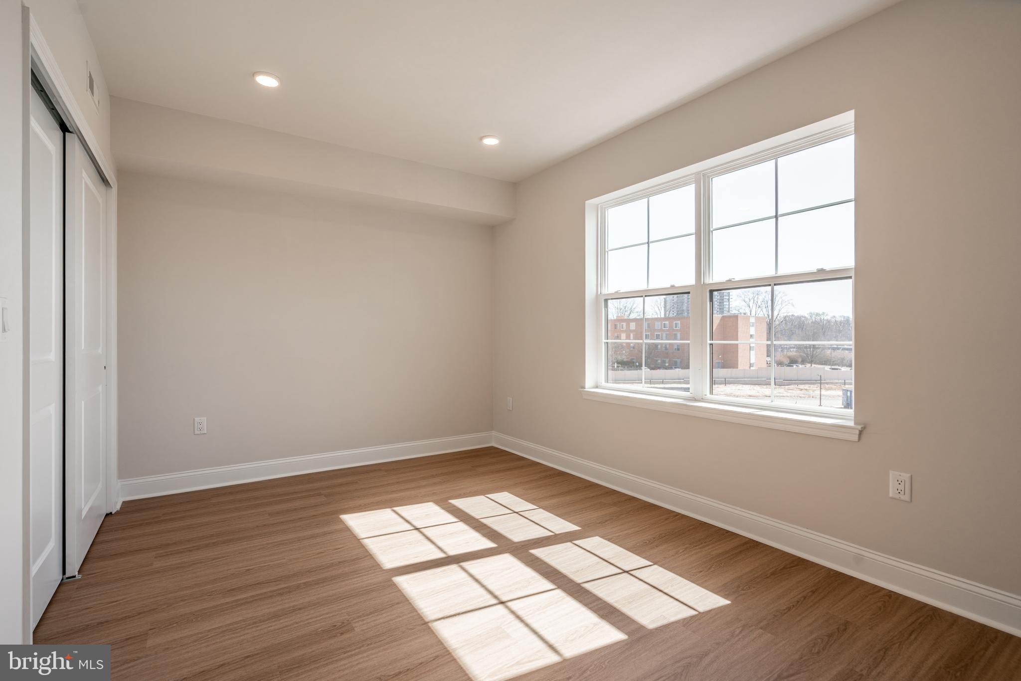 WYNNEFIELD HEIGHTS - Residential