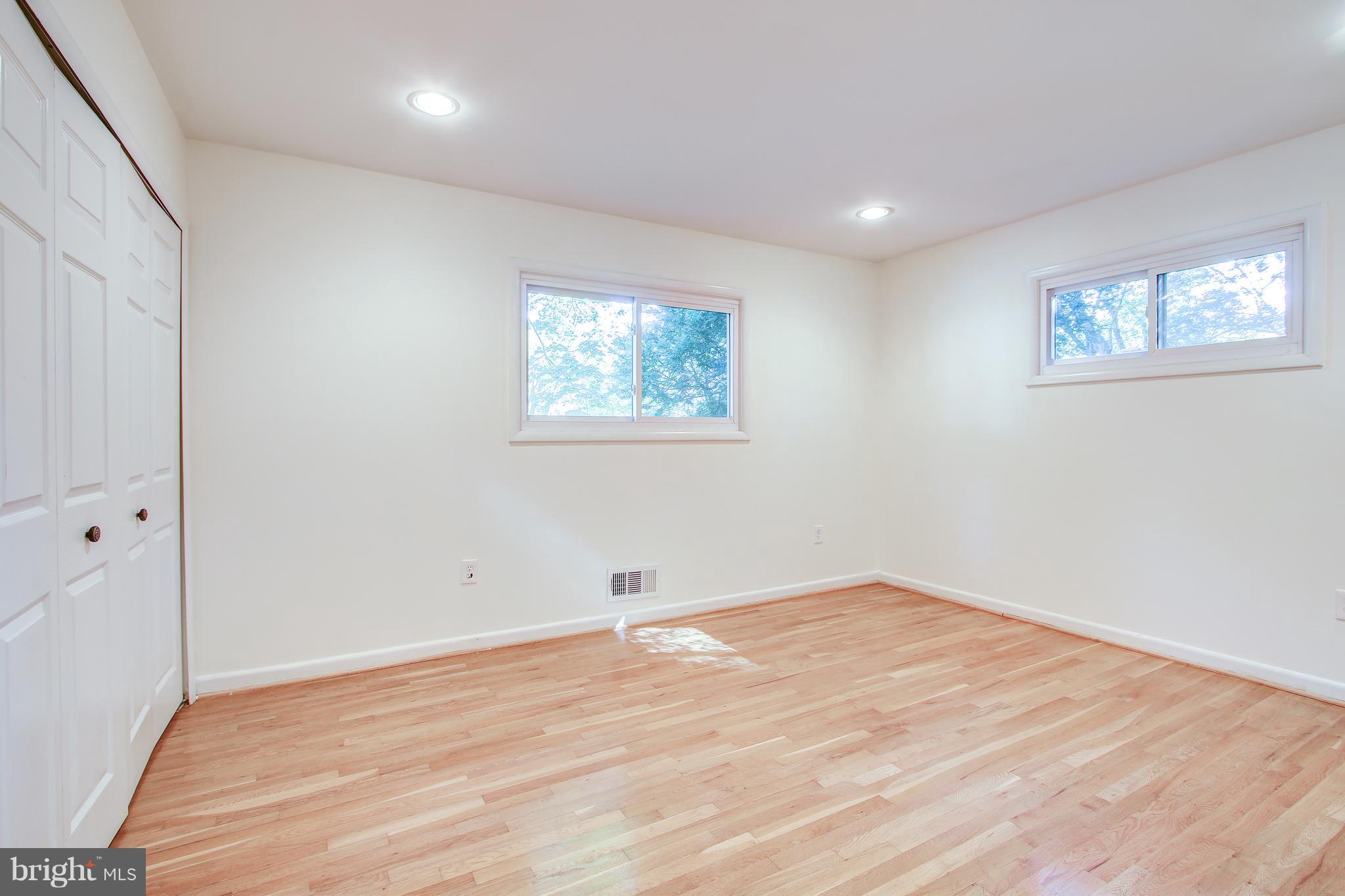 ROCK CREEK PALISADES - Residential