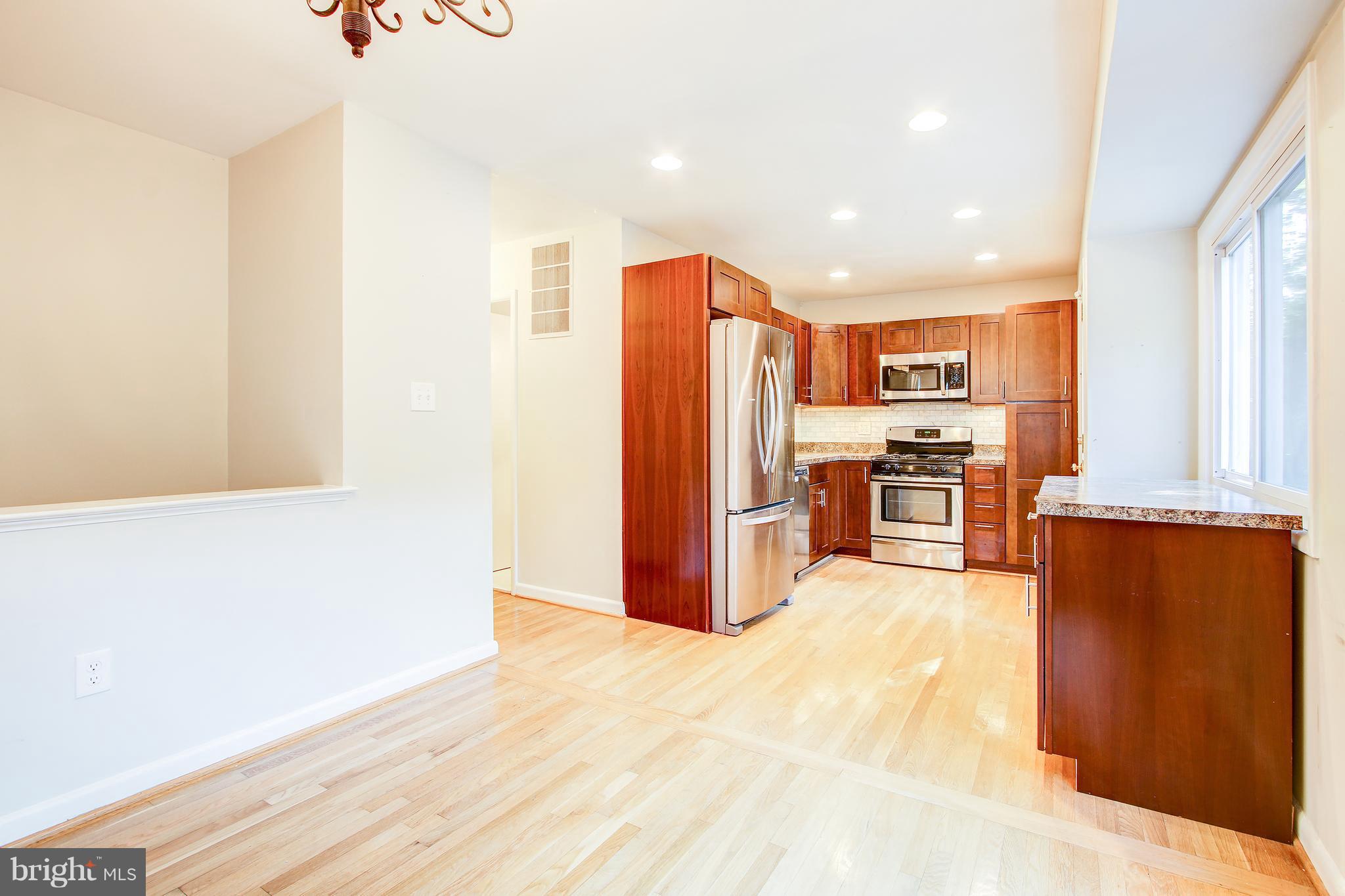 ROCK CREEK PALISADES - Residential