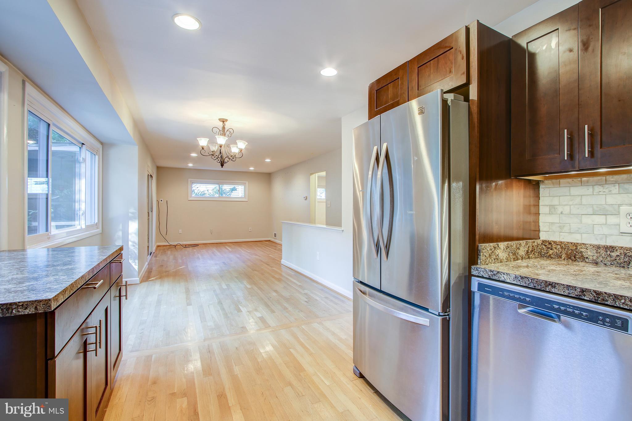 ROCK CREEK PALISADES - Residential