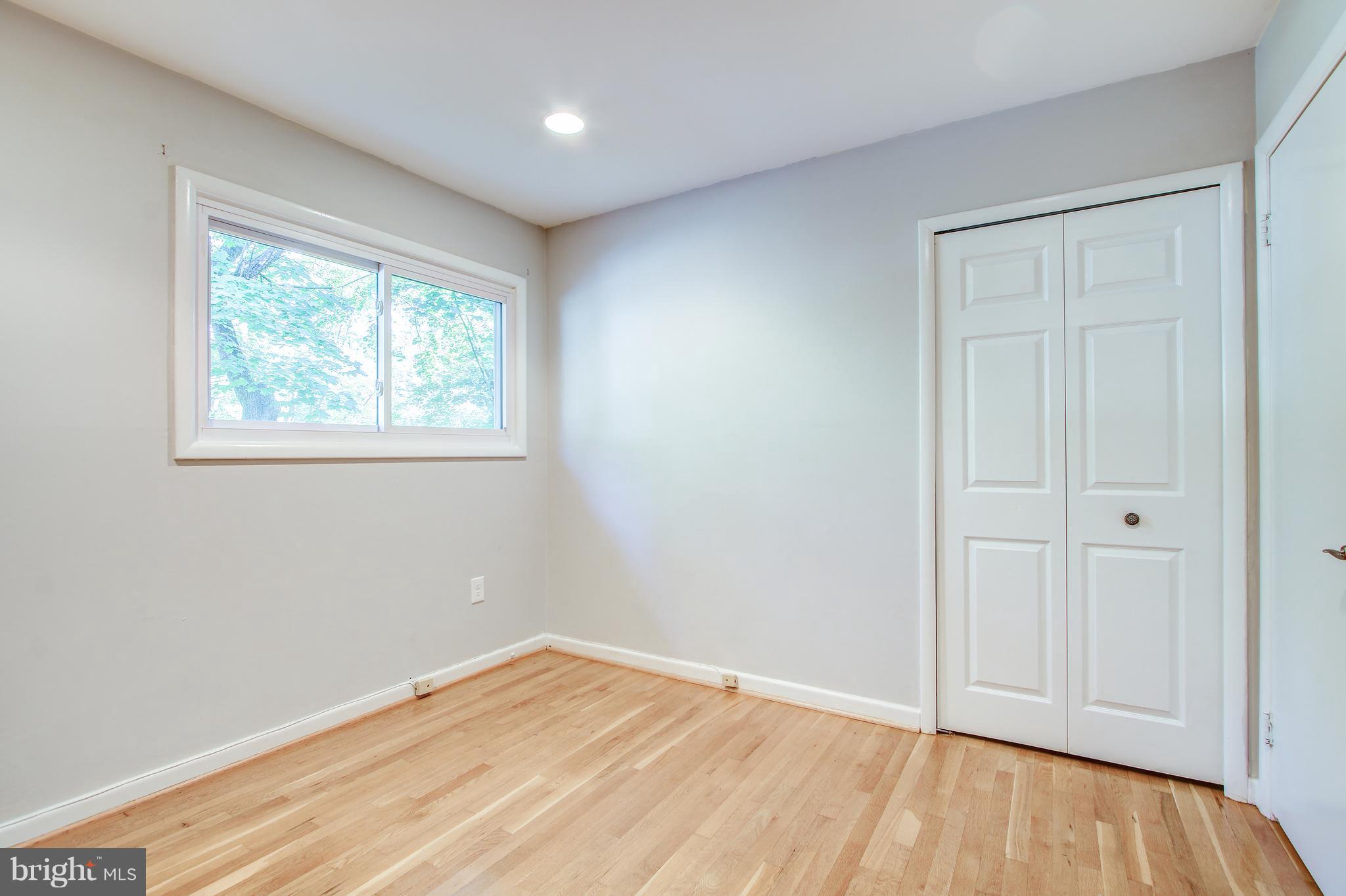 ROCK CREEK PALISADES - Residential
