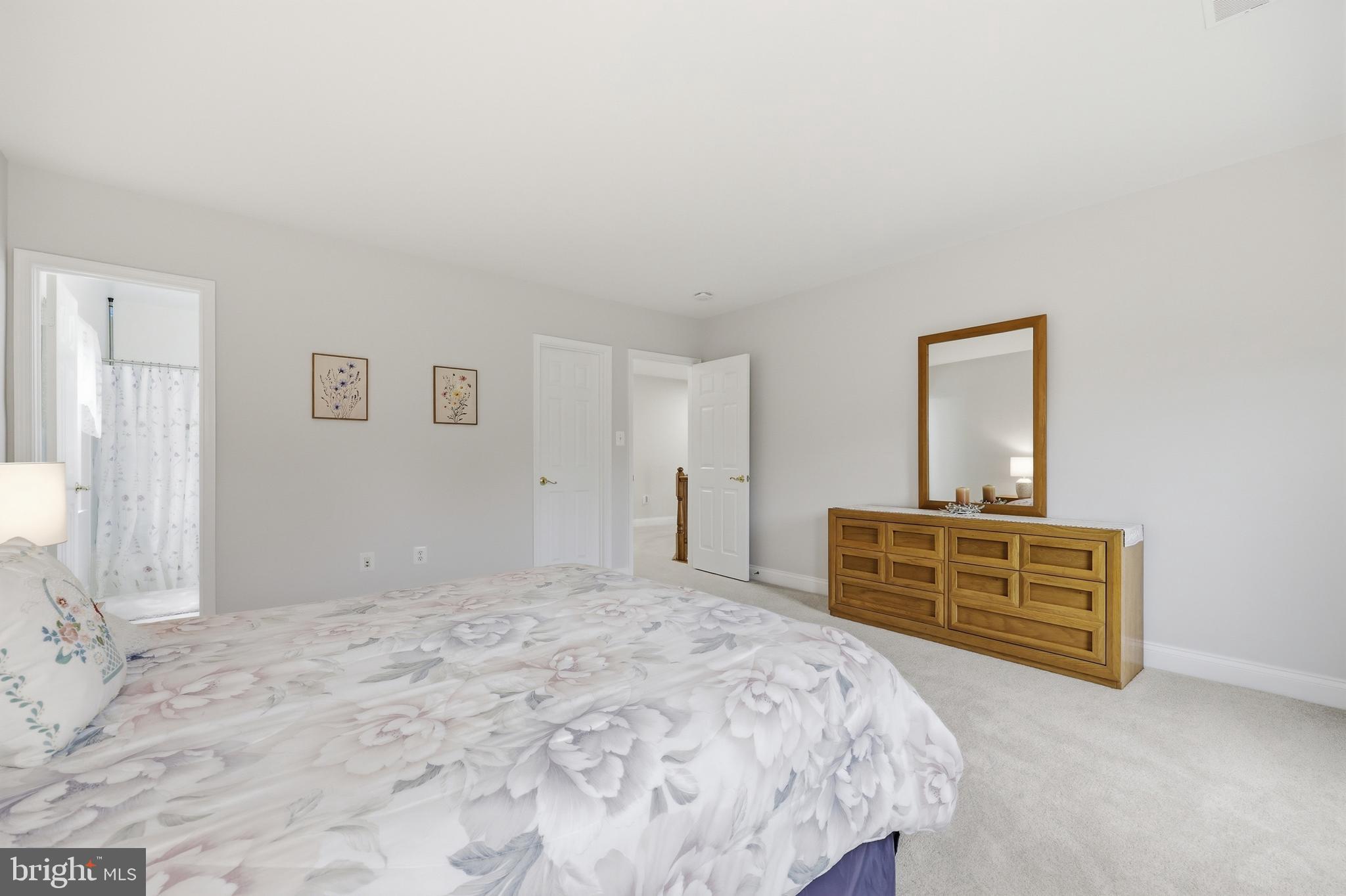 NORBECK GROVE - Residential