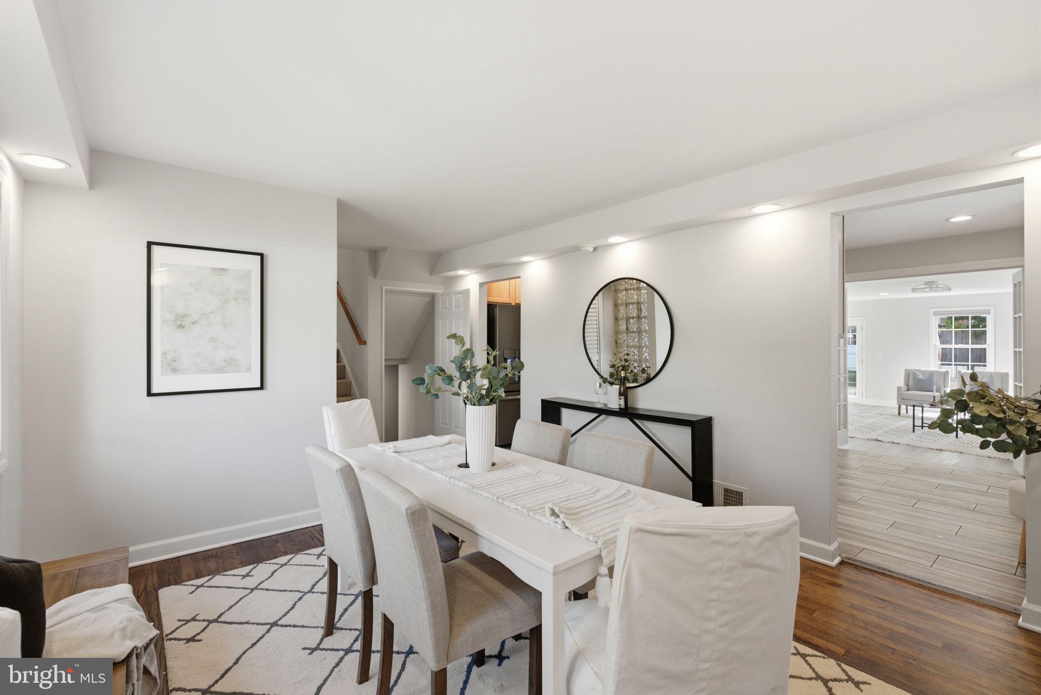 WILLOWDALE - Residential
