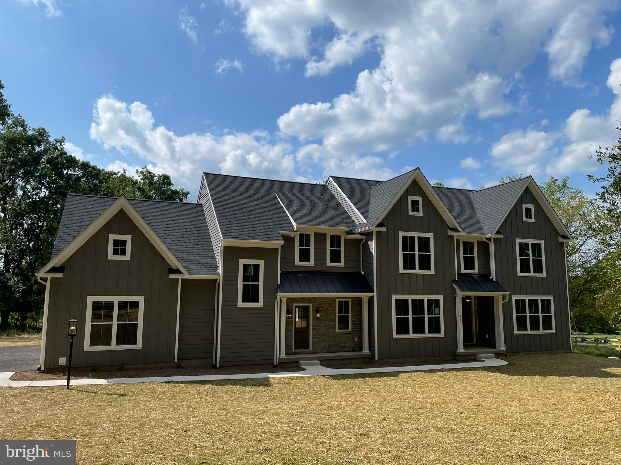 PREMIUM LAND! PREMIUM LOCATION! EXCEPTIONAL BUILDER OPPORTUNITY WITH ROTELLE DEVELOPMENT COMPANY! Build your dream home in one of the most sought-after areas of Kennett Square. This stunning 3-acre home-site offers privacy, natural beauty, and a serene setting on a quiet cul-de-sac street. Plus, a top-rated school with Unionville Chadds Ford!!
The stately model offers everything needed for gracious living. The open design features an elegant 
foyer, a living room with an optional solarium, a formal dining room with an optional butler’s 
pantry, and a study. The gourmet kitchen, complete with a pantry and breakfast room, leads into a 
spacious family room. The Tisbury includes a convenient second entry door into the mudroom, 
with rear stairs leading to the second floor. The large master suite boasts two walk-in closets and a 
deluxe master bath with a soaking tub. Additionally, there is a well-situated second-floor laundry 
room located near the rear stairs. For more than 30 years, family-owned and operated Rotell(e) Development Company has been.  Pennsylvania's premier home builder and environmentally responsible land developer.  Headquartered in South Coventry, we pride ourselves in our workmanship and stand behind every detail of each home we build. HOUSE IS TO BE BUILT. Come to our Studio to take a look at all of the various house plans we have available. Our plans range from ranches to cape cods to two-story homes! We also offer a variety of options to make your home the dream you imagine! Call today and speak to one of our 
Home Experts at Studio (e)! *Please Note: Pictures show options not included in the listed sales price or as a standard. Listing reflects price of the Tisbury in the version of (e)+ series being advertised. House Square Footage: 3,908 
Located just minutes from some of the Brandywine Valley’s most renowned attractions—including the Brandywine Battlefield, Chadds Ford Winery, the Brandywine River Museum of Art, and Longwood Gardens—you’ll enjoy both rich history and vibrant local culture. Commuters will appreciate easy access to Philadelphia, Wilmington, Exton, King of Prussia, Malvern, the PA Turnpike, and major metropolitan areas like New York City and Washington, D.C.
Close to schools, shopping, dining, and entertainment, this location truly has it all.  There is a TIE-IN with Rotelle Development Company.