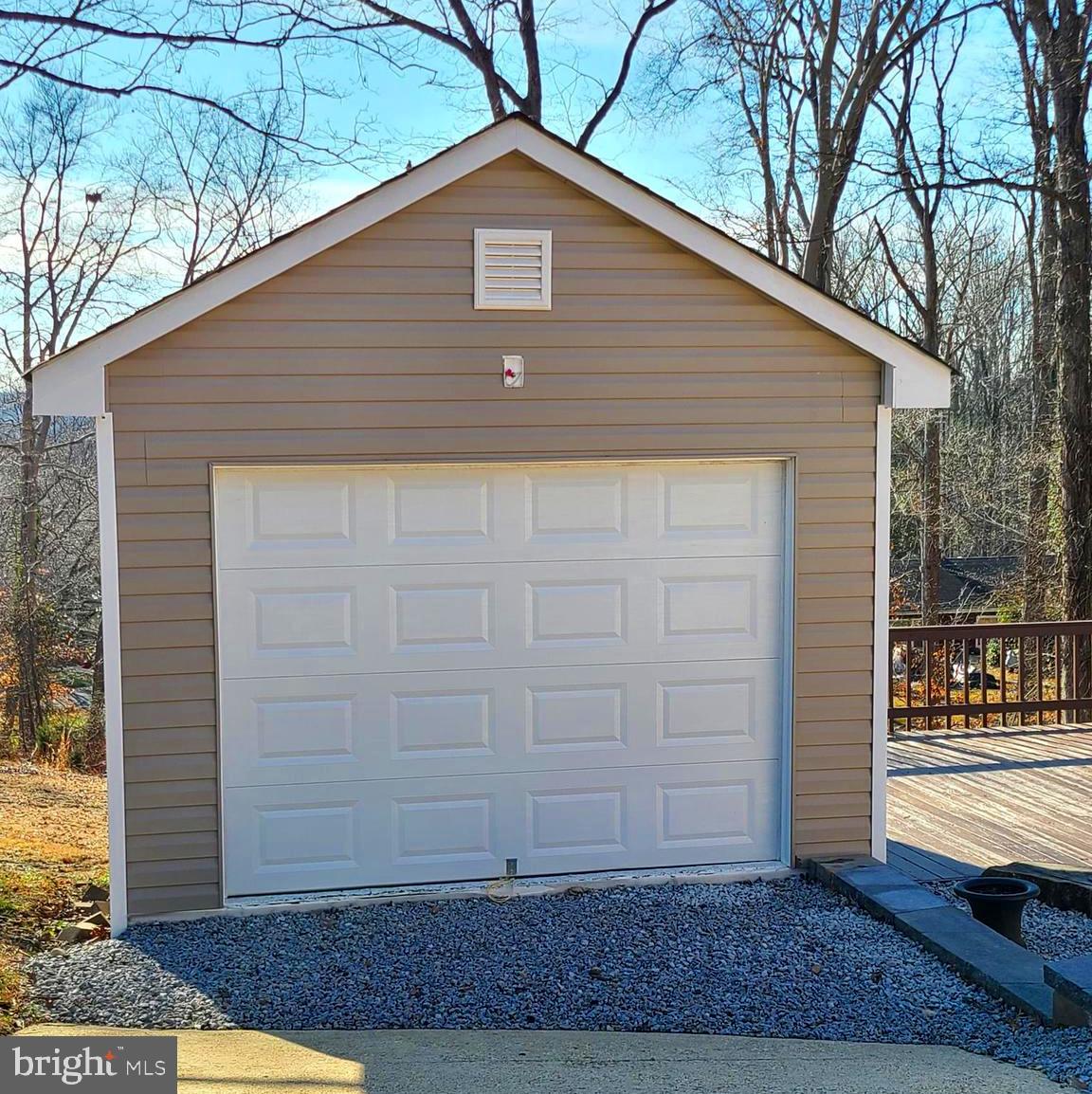TEMPLE HILLS PARK - Residential