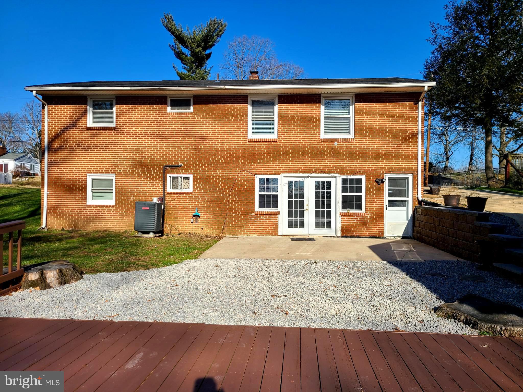 TEMPLE HILLS PARK - Residential