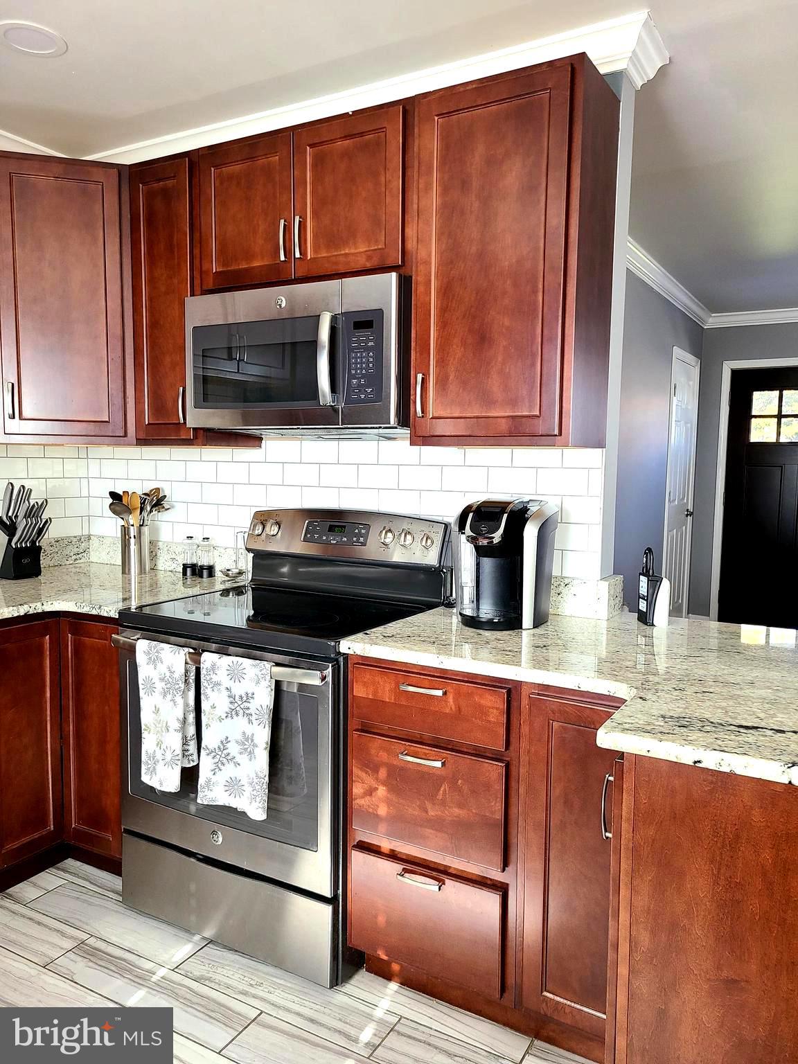 TEMPLE HILLS PARK - Residential