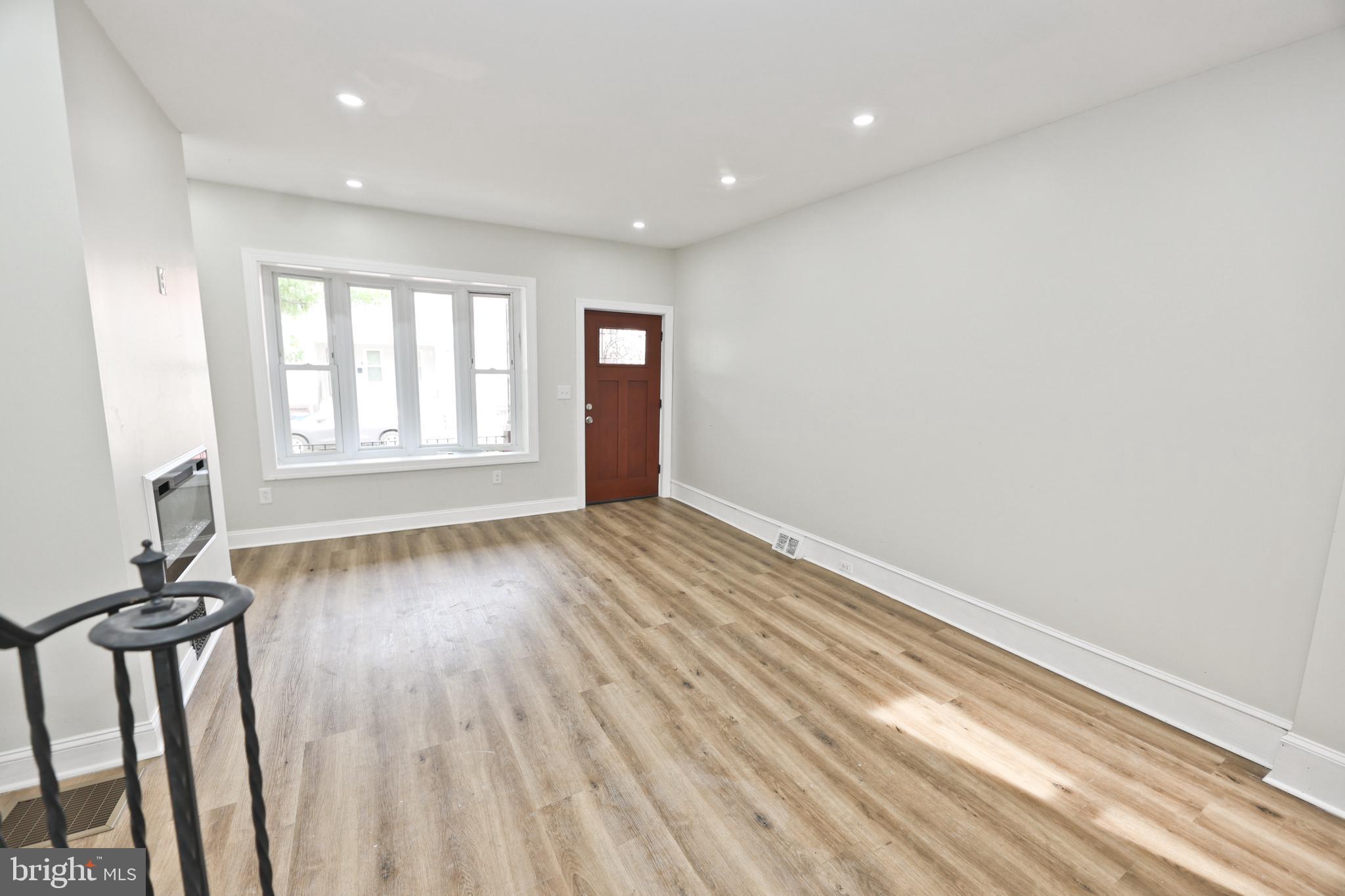 COBBS CREEK - Residential