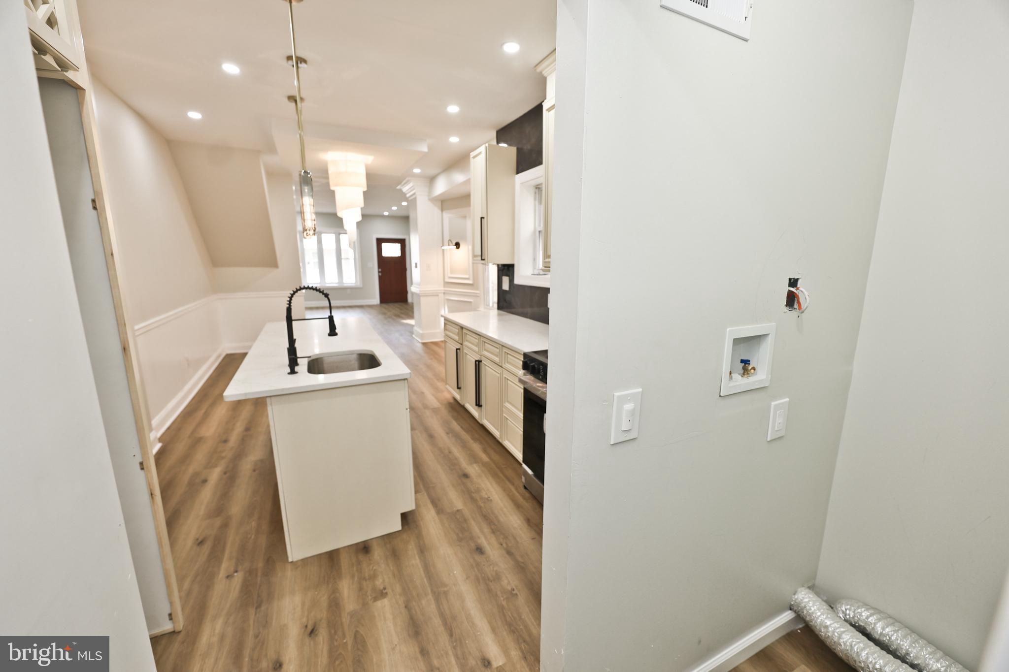 COBBS CREEK - Residential