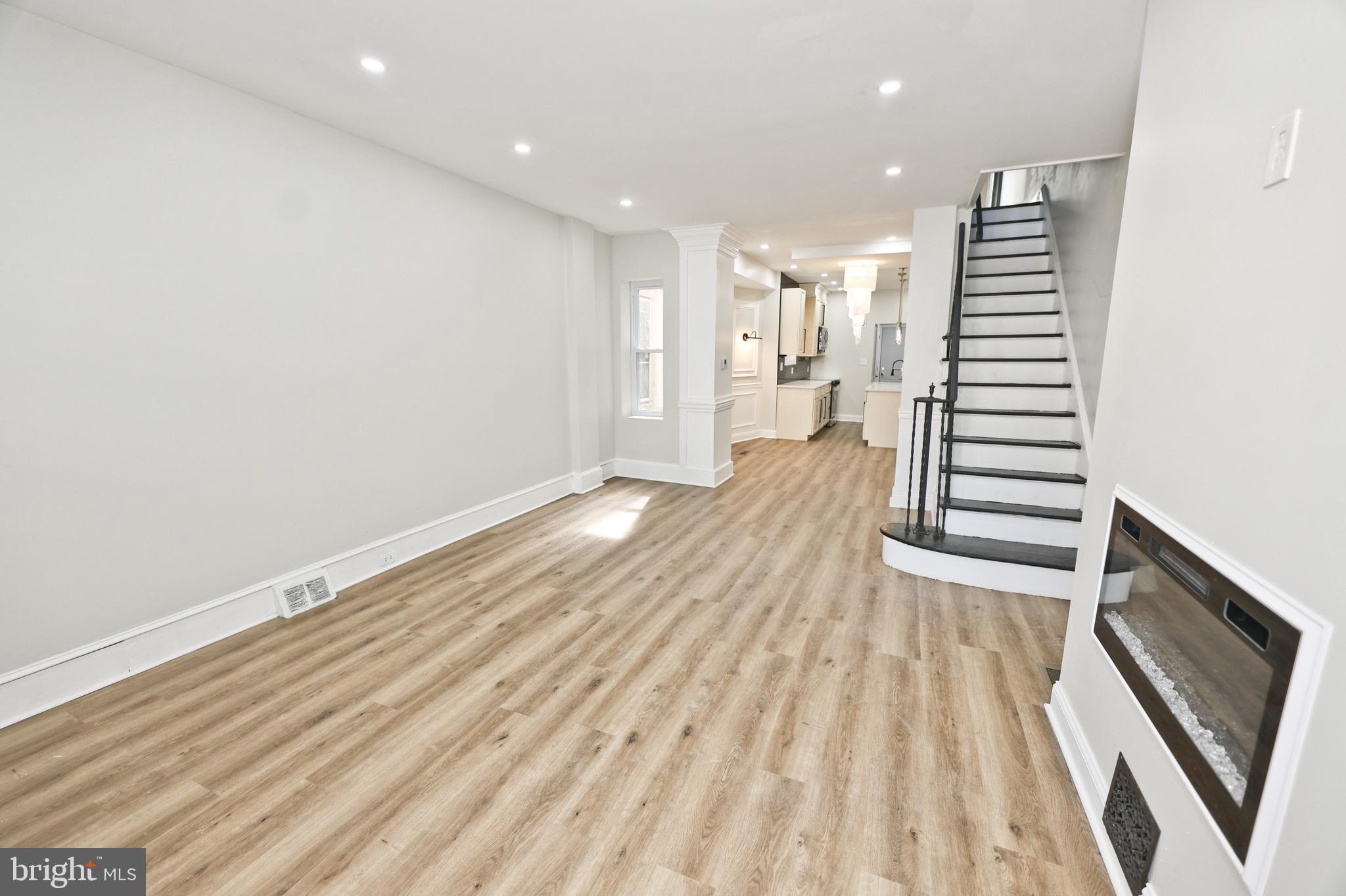 COBBS CREEK - Residential