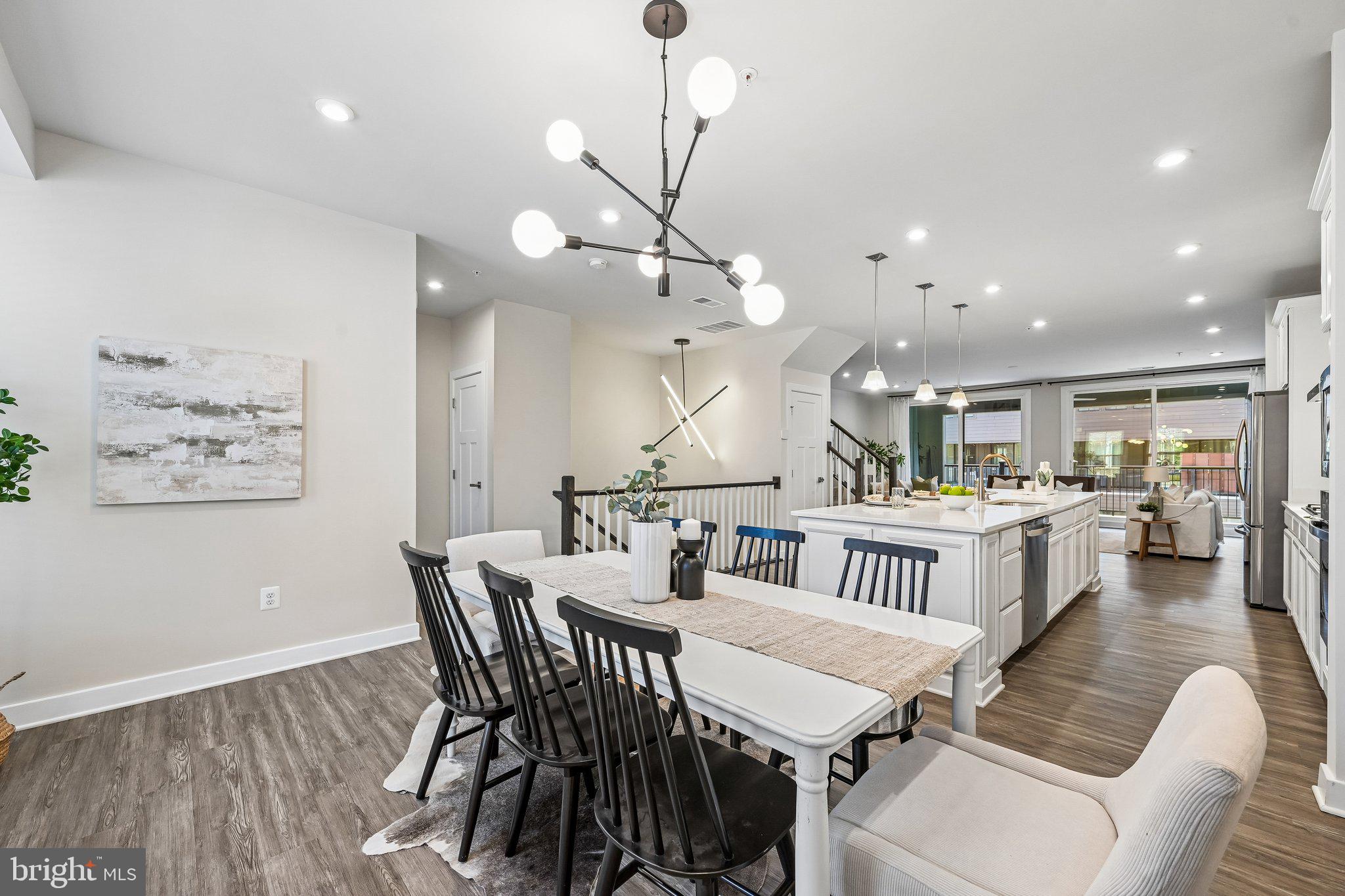 PADDOCK POINTE - Residential