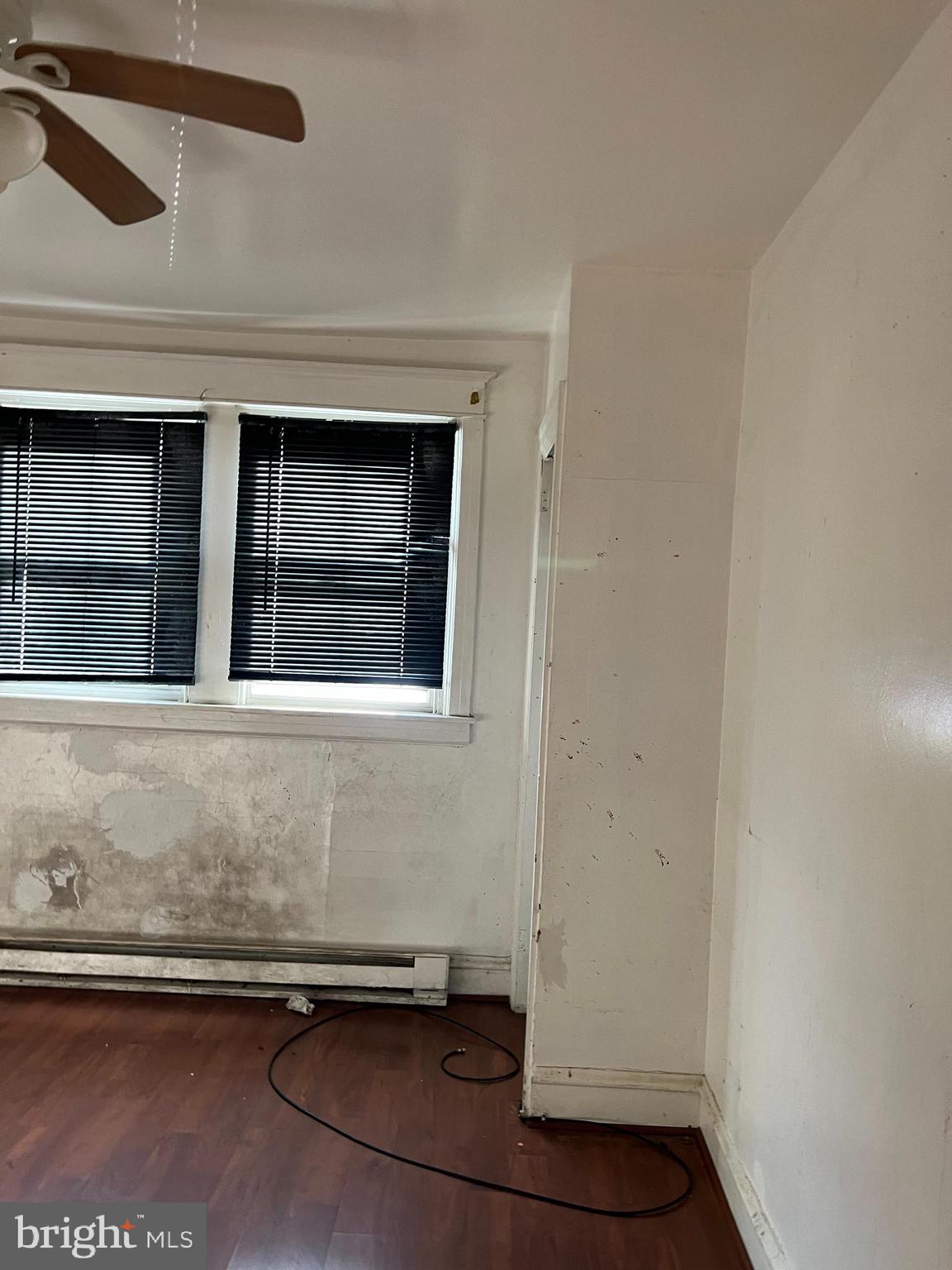 LAWNCREST - Residential Income