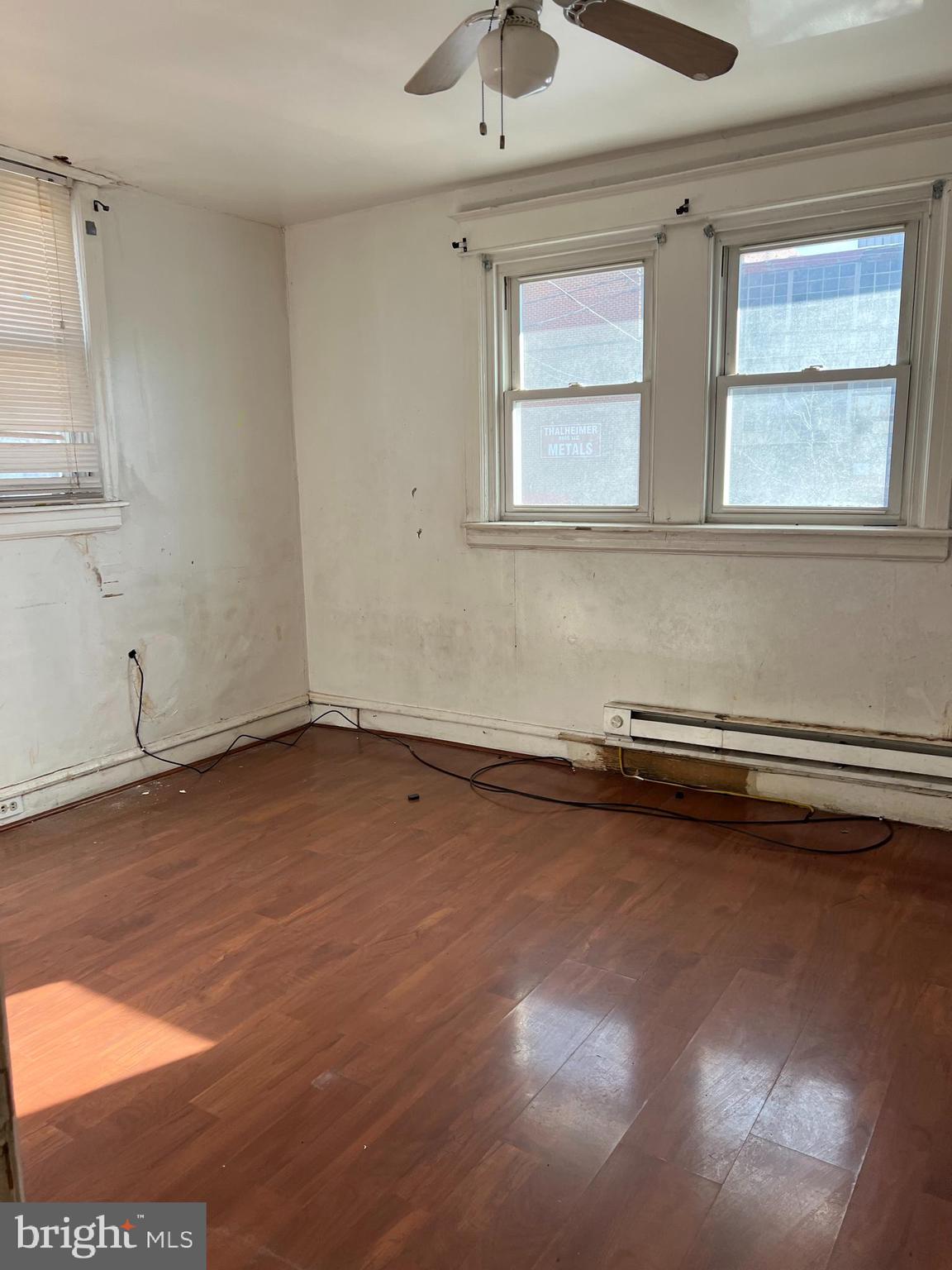 LAWNCREST - Residential Income