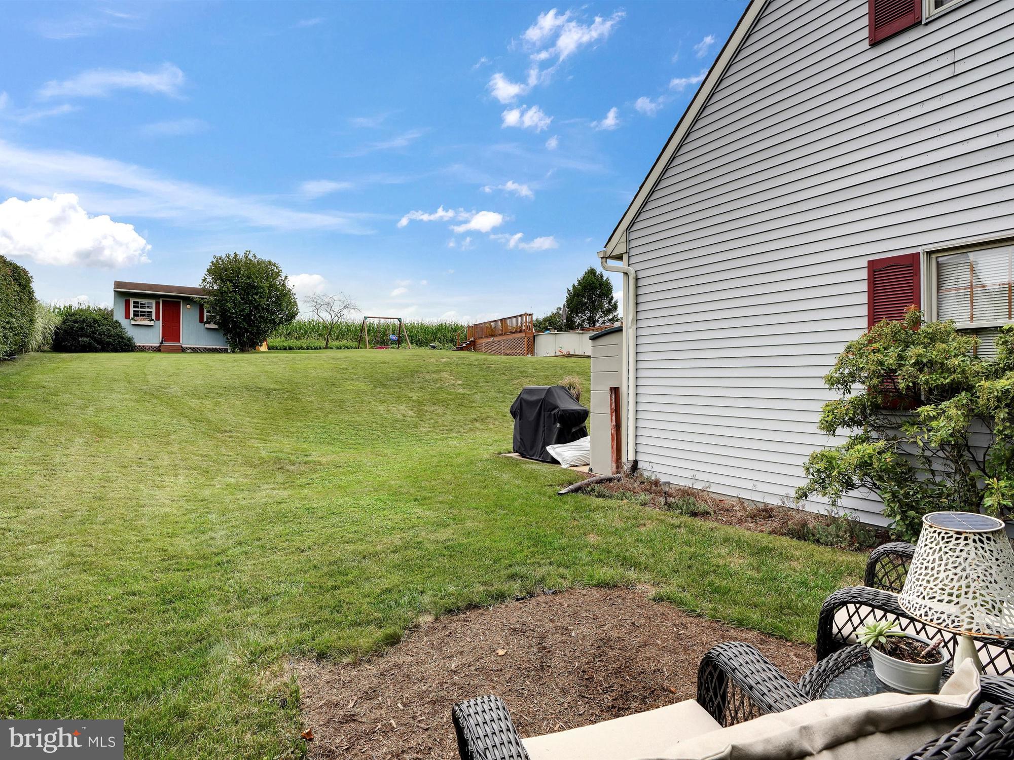 ELMCREST - Residential