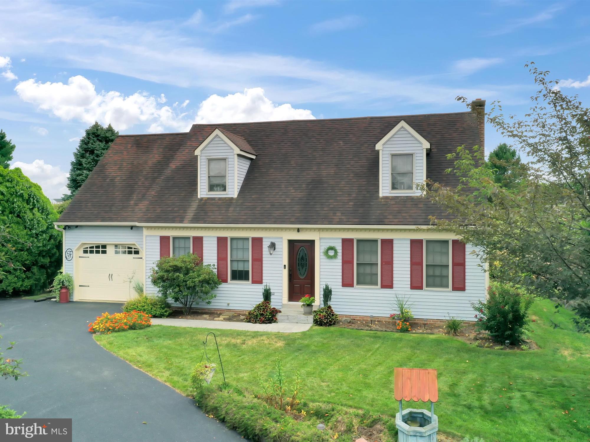 ELMCREST - Residential