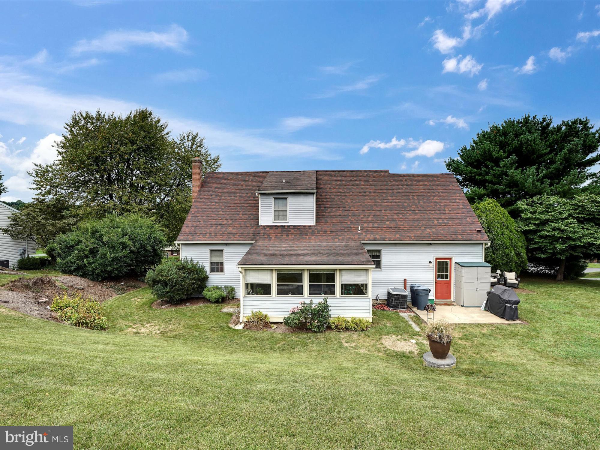 ELMCREST - Residential