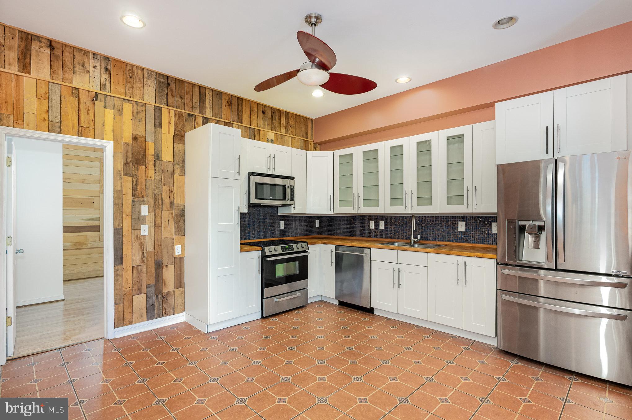 MT AIRY ESTATES - Residential
