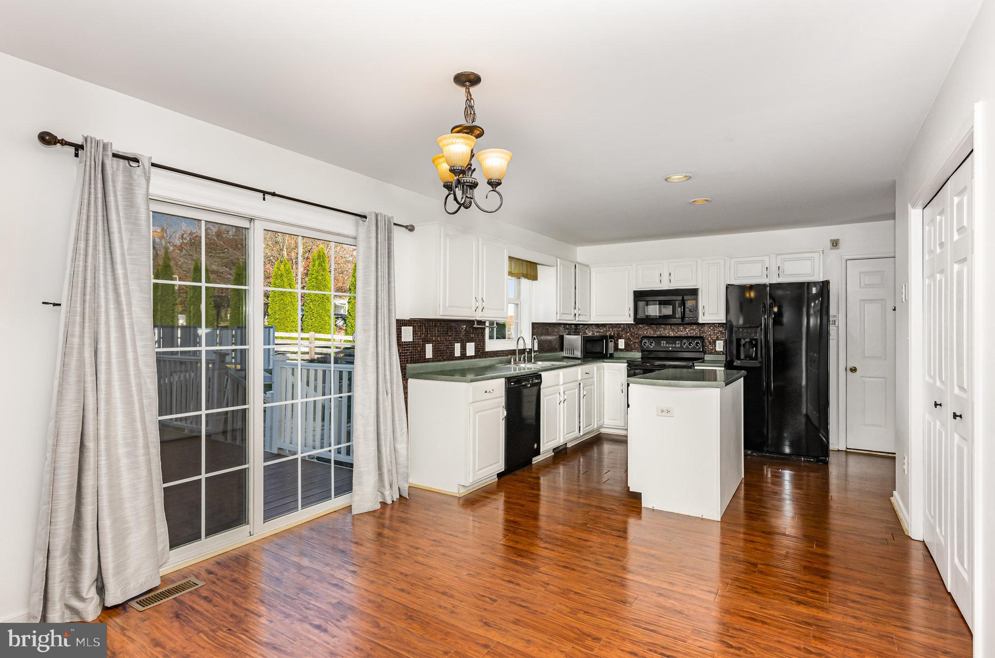 MT AIRY ESTATES - Residential