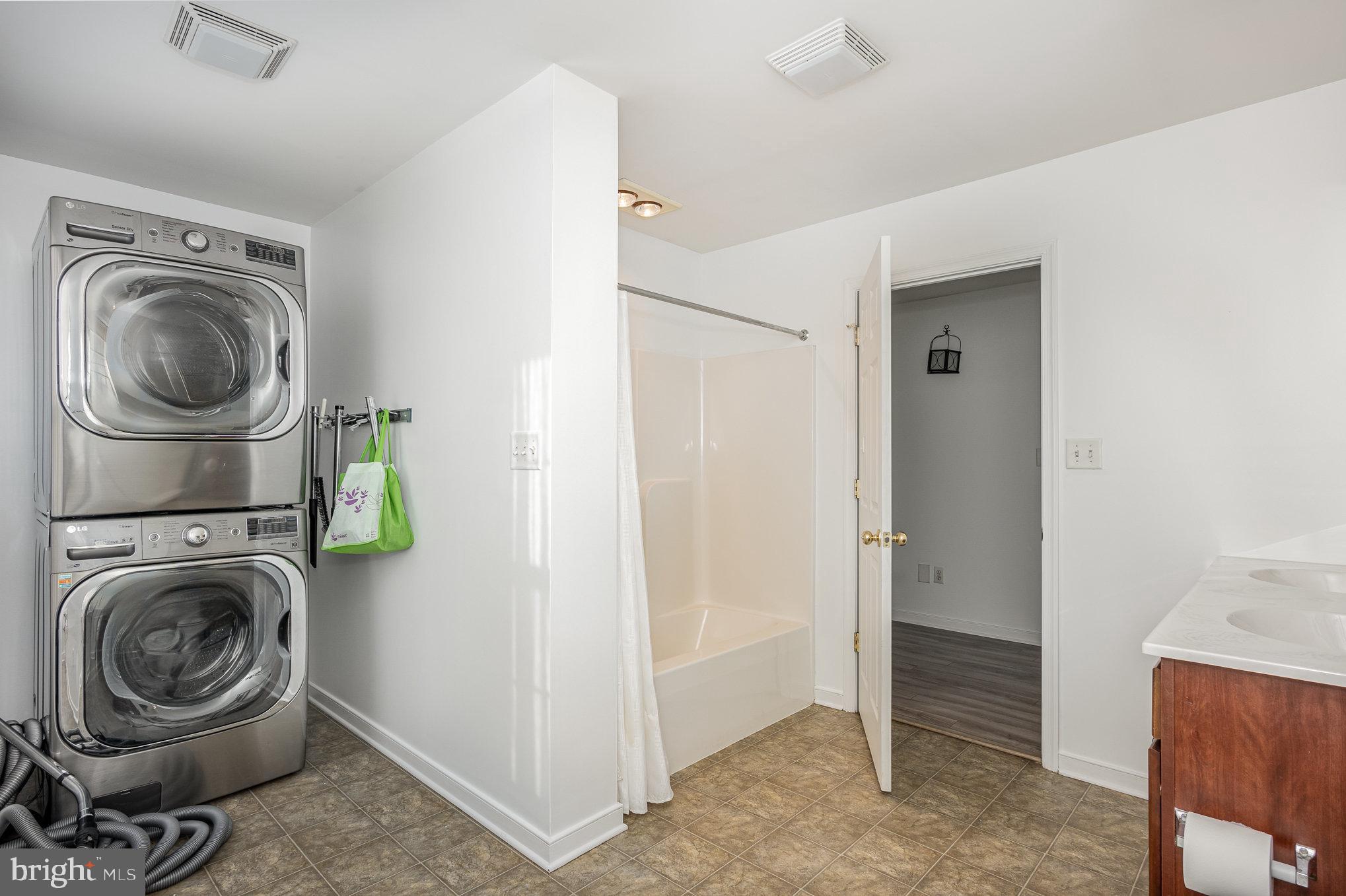 MT AIRY ESTATES - Residential