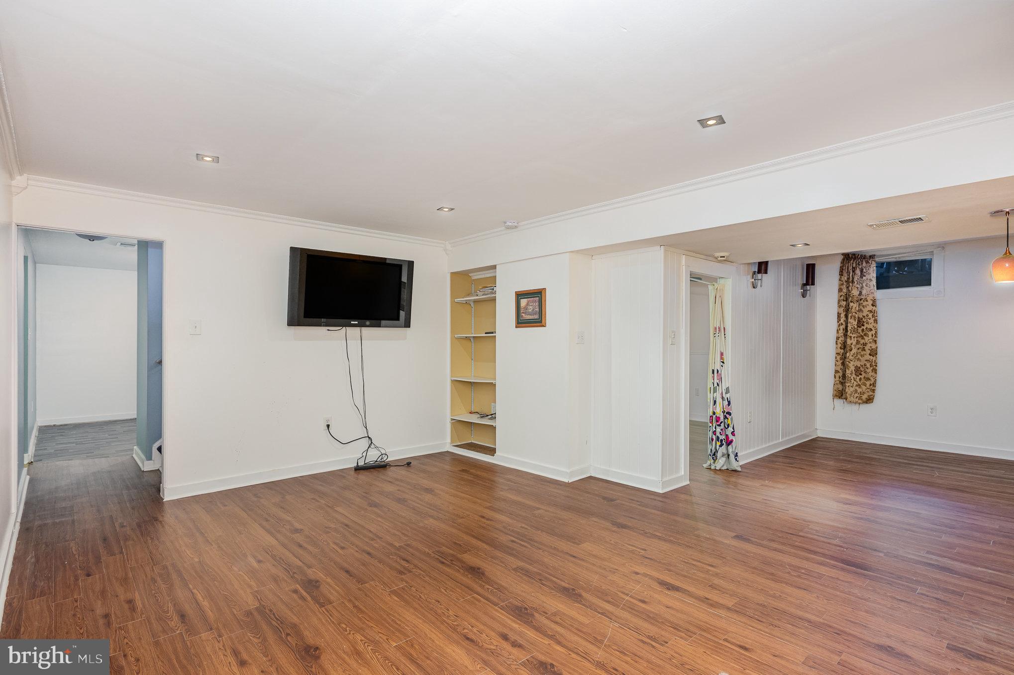 MT AIRY ESTATES - Residential