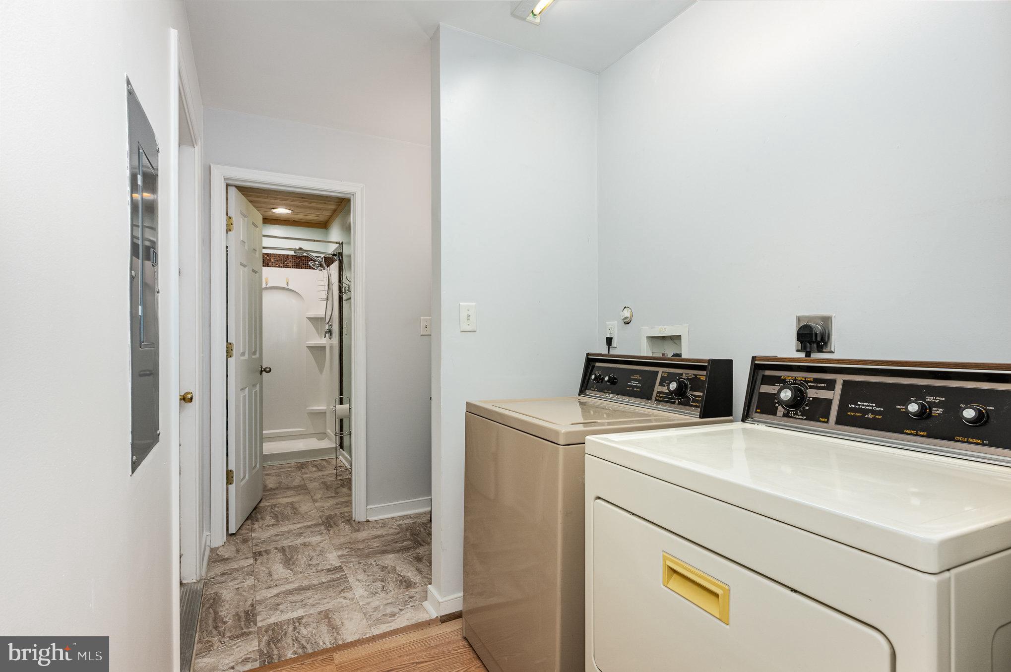 MT AIRY ESTATES - Residential