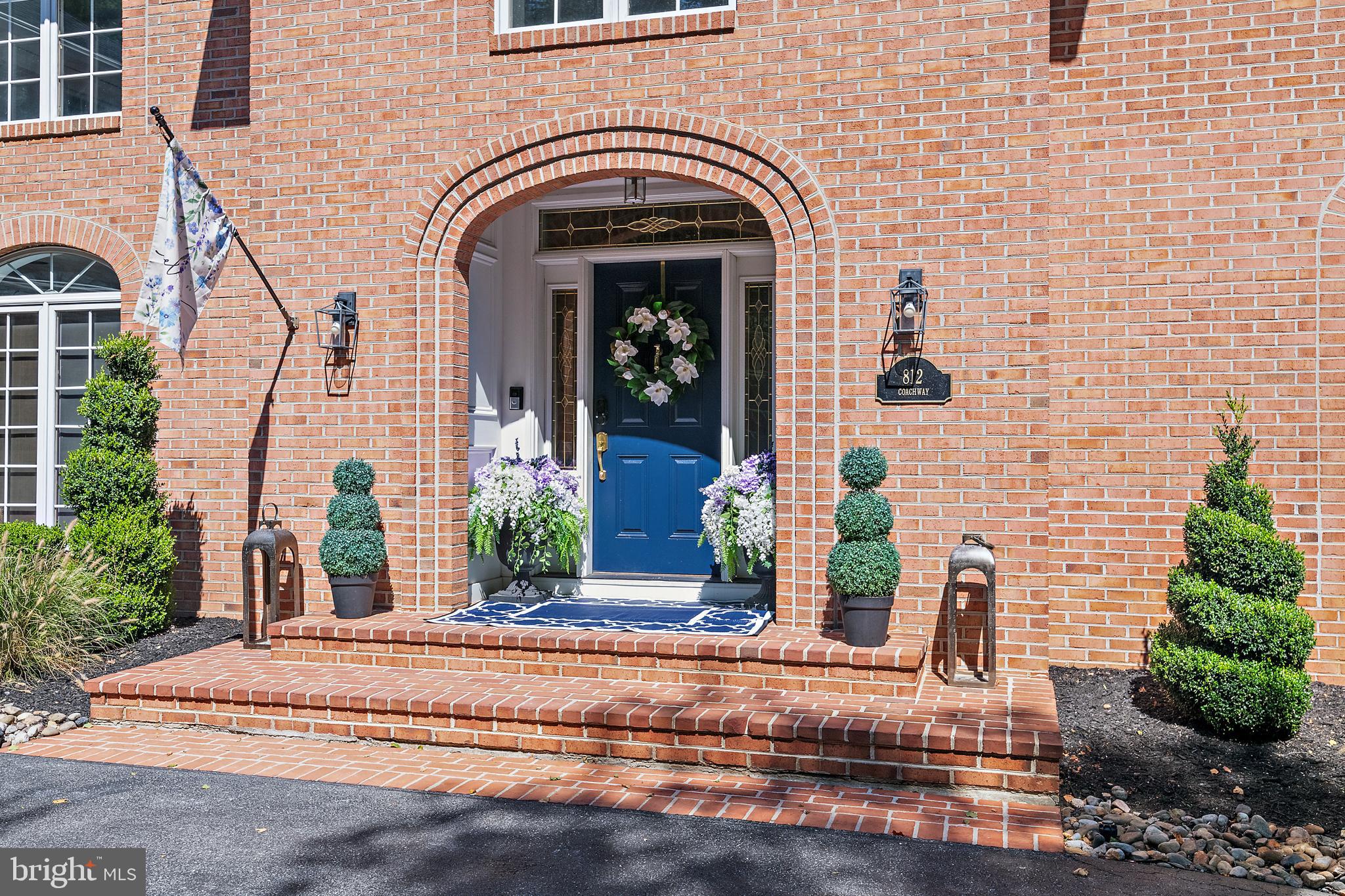 THE DOWNS - Residential