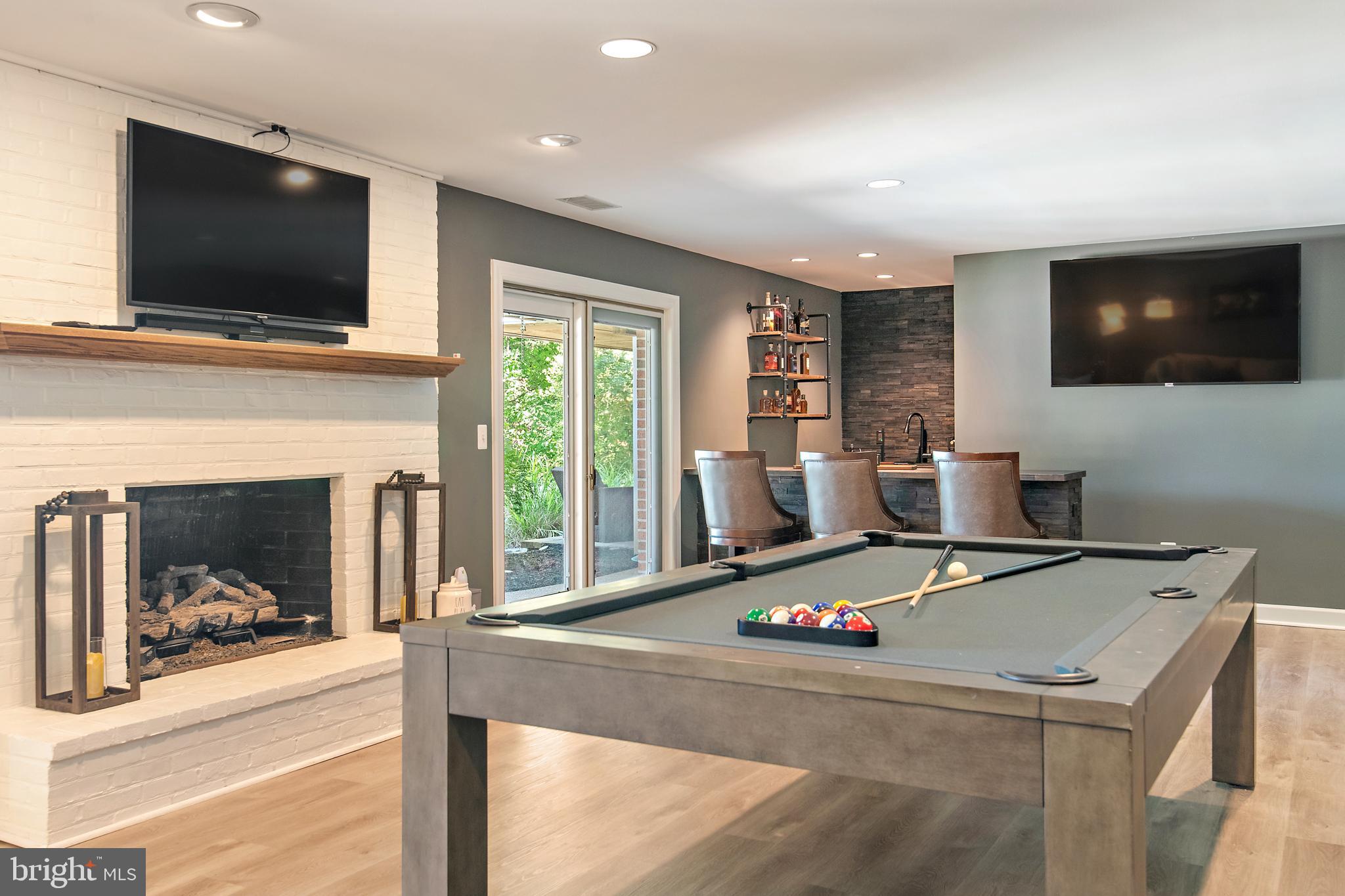 THE DOWNS - Residential