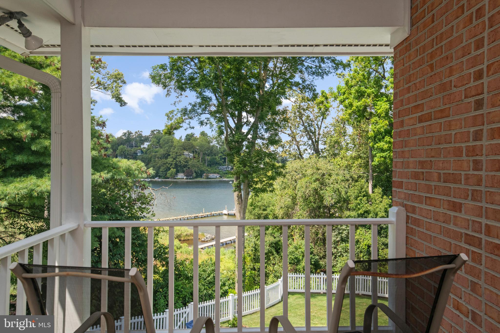 THE DOWNS - Residential
