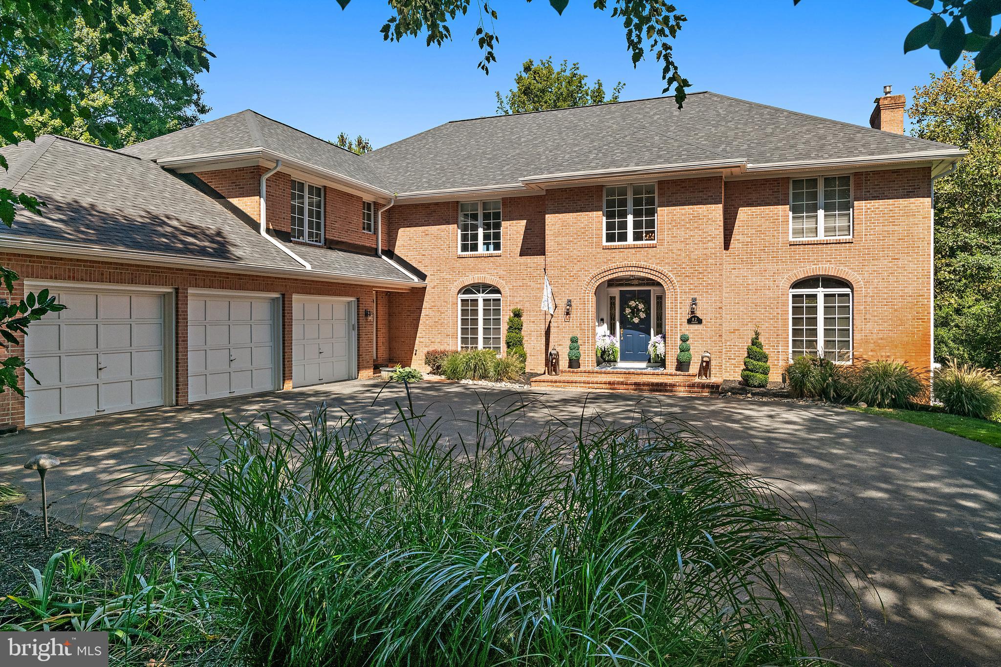 THE DOWNS - Residential