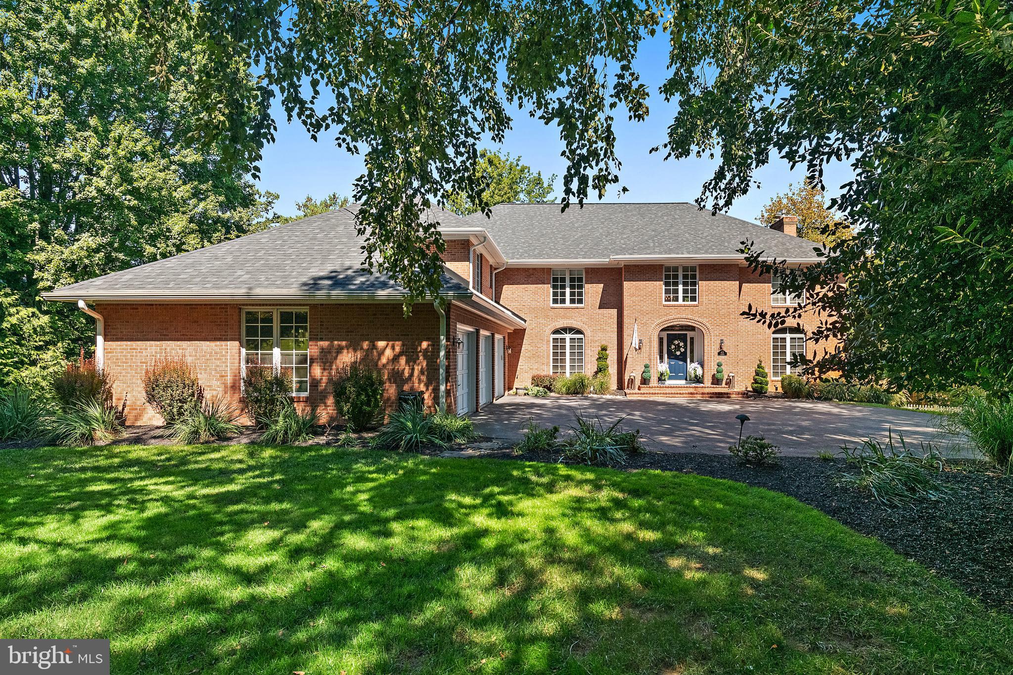 THE DOWNS - Residential