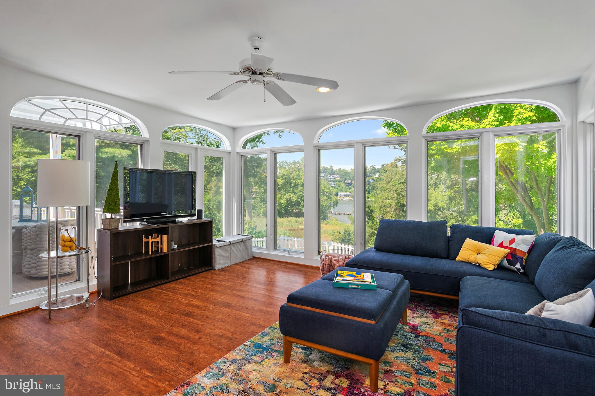 THE DOWNS - Residential