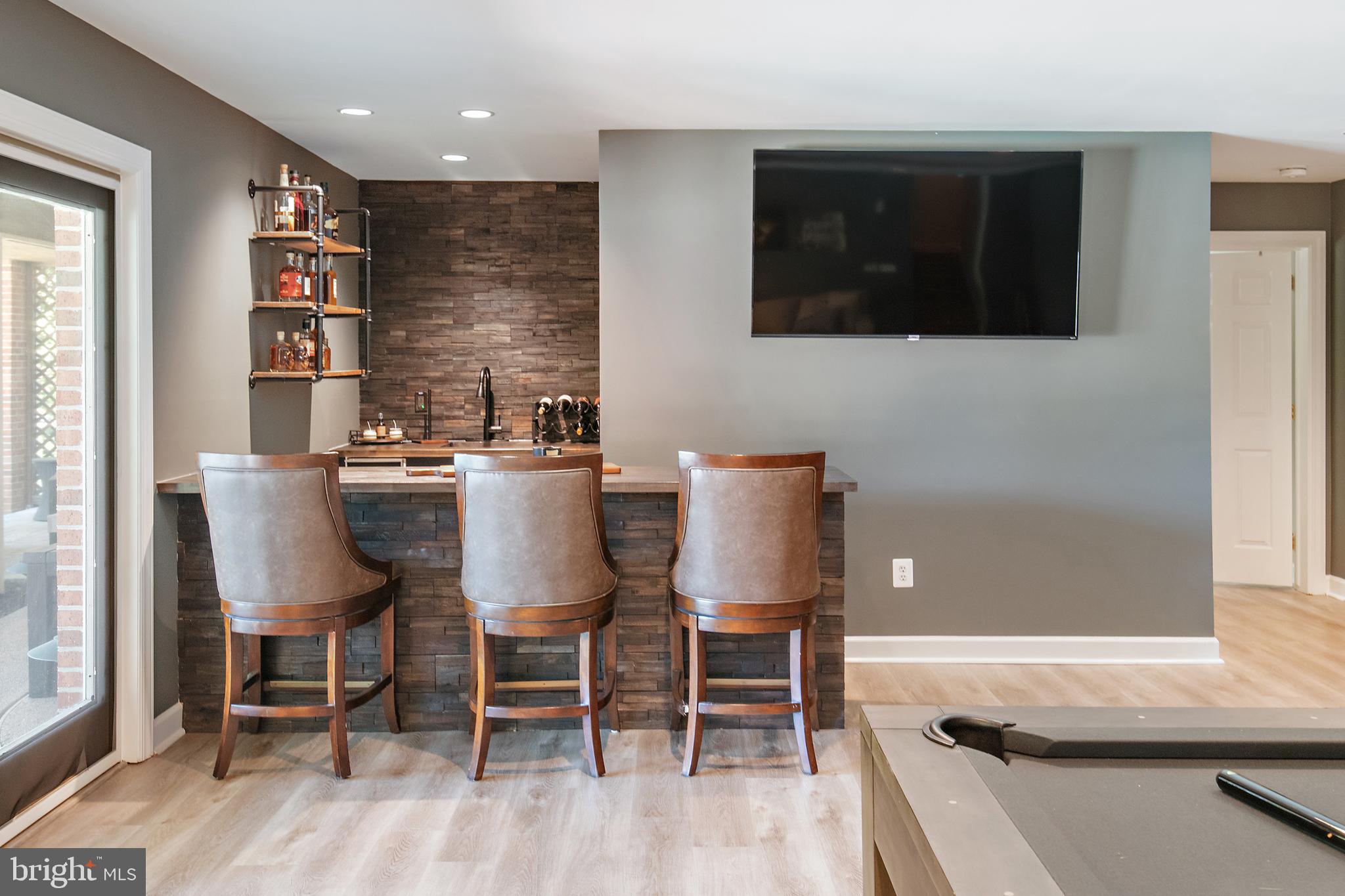 THE DOWNS - Residential