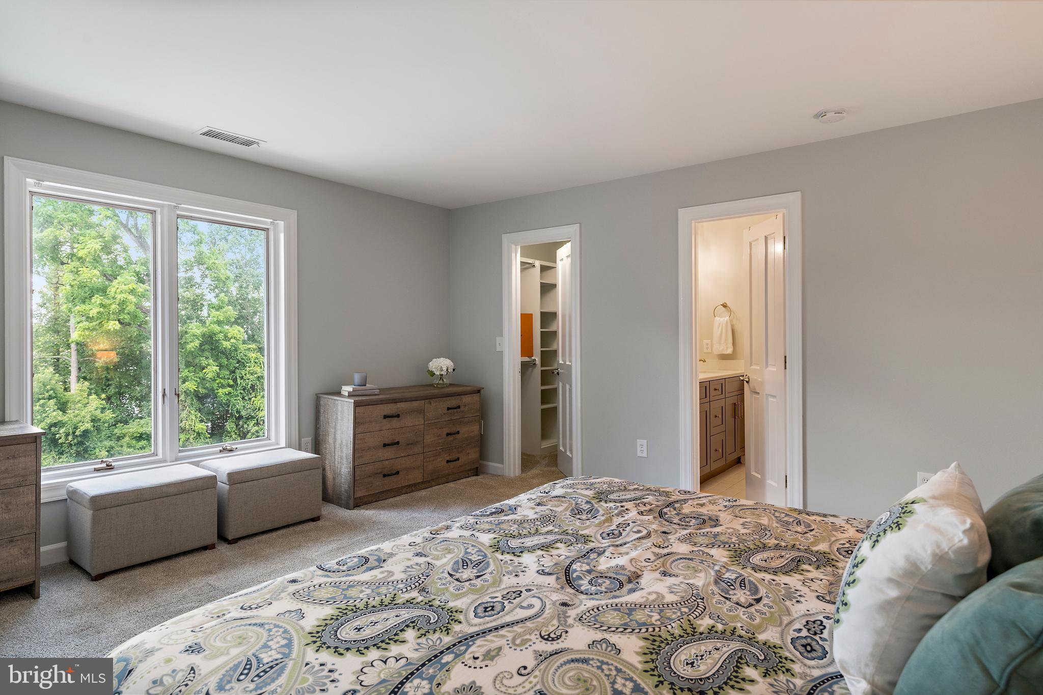 THE DOWNS - Residential