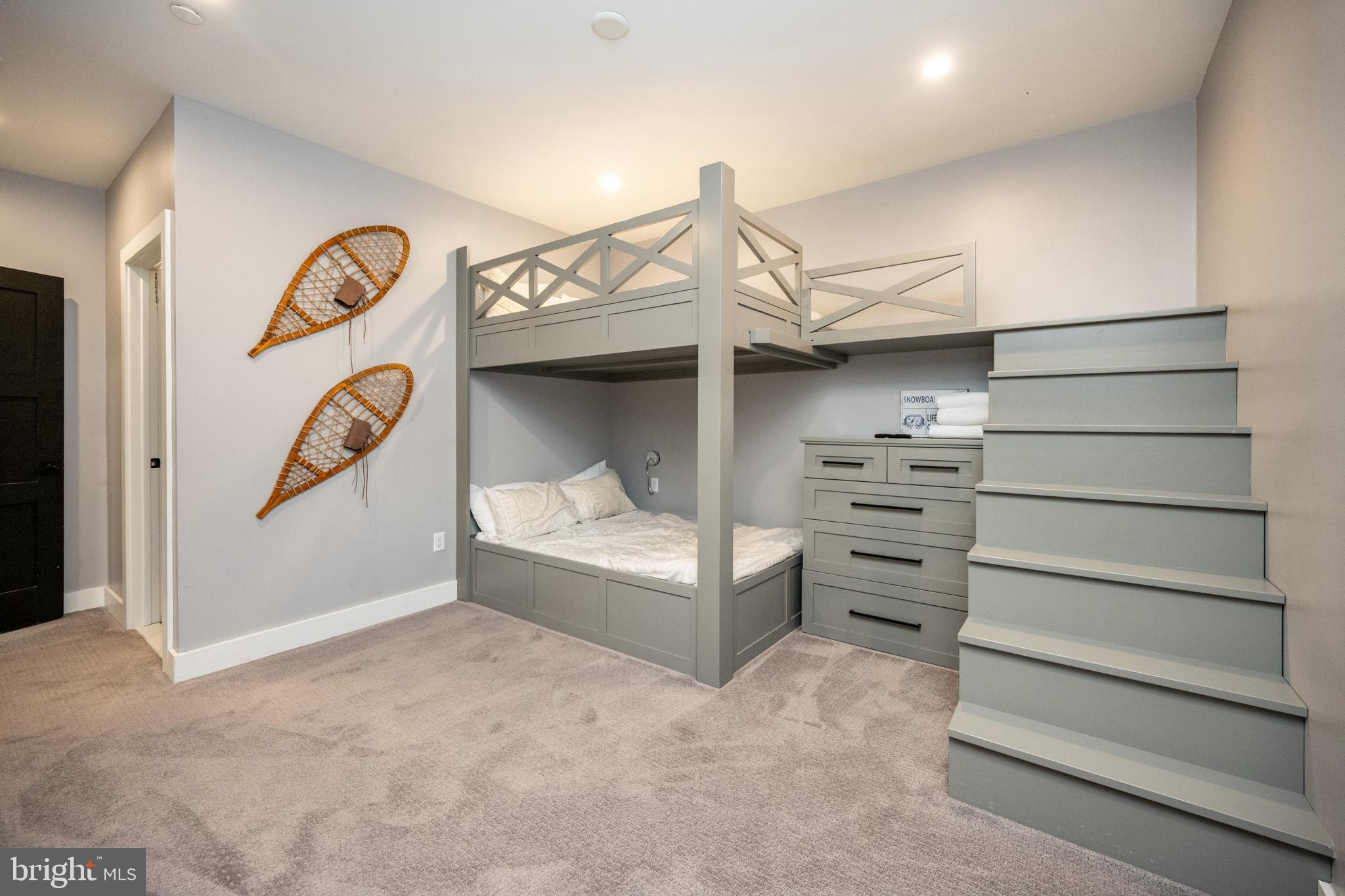 NORTH CAMP - Residential