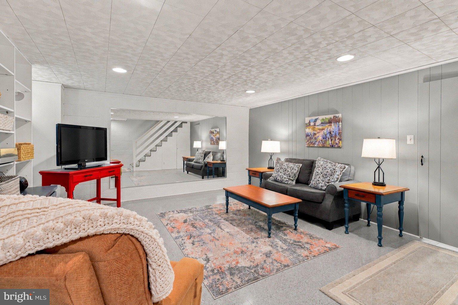 RODGERS FORGE - Residential