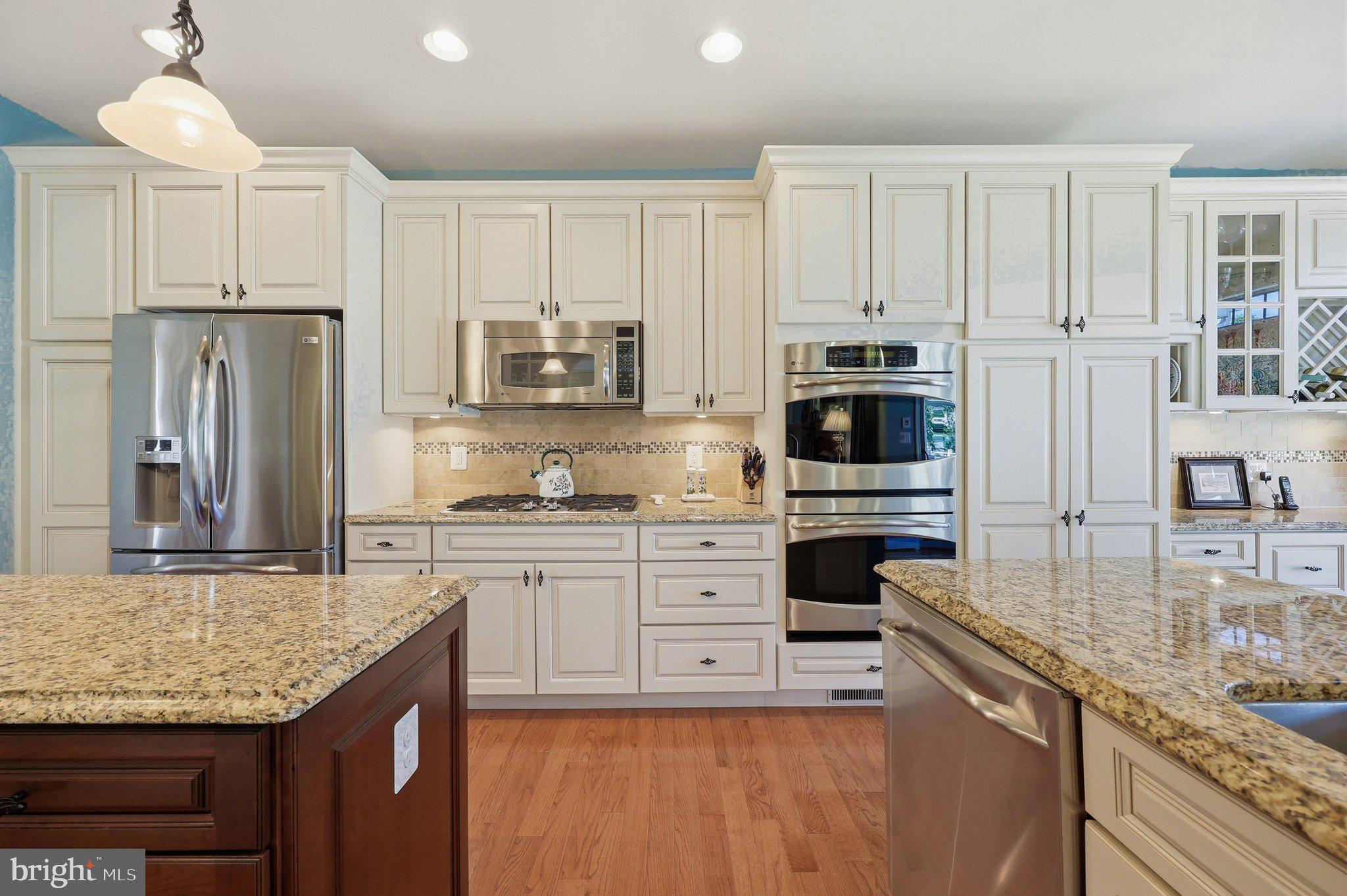 WORMANS MILL - Residential