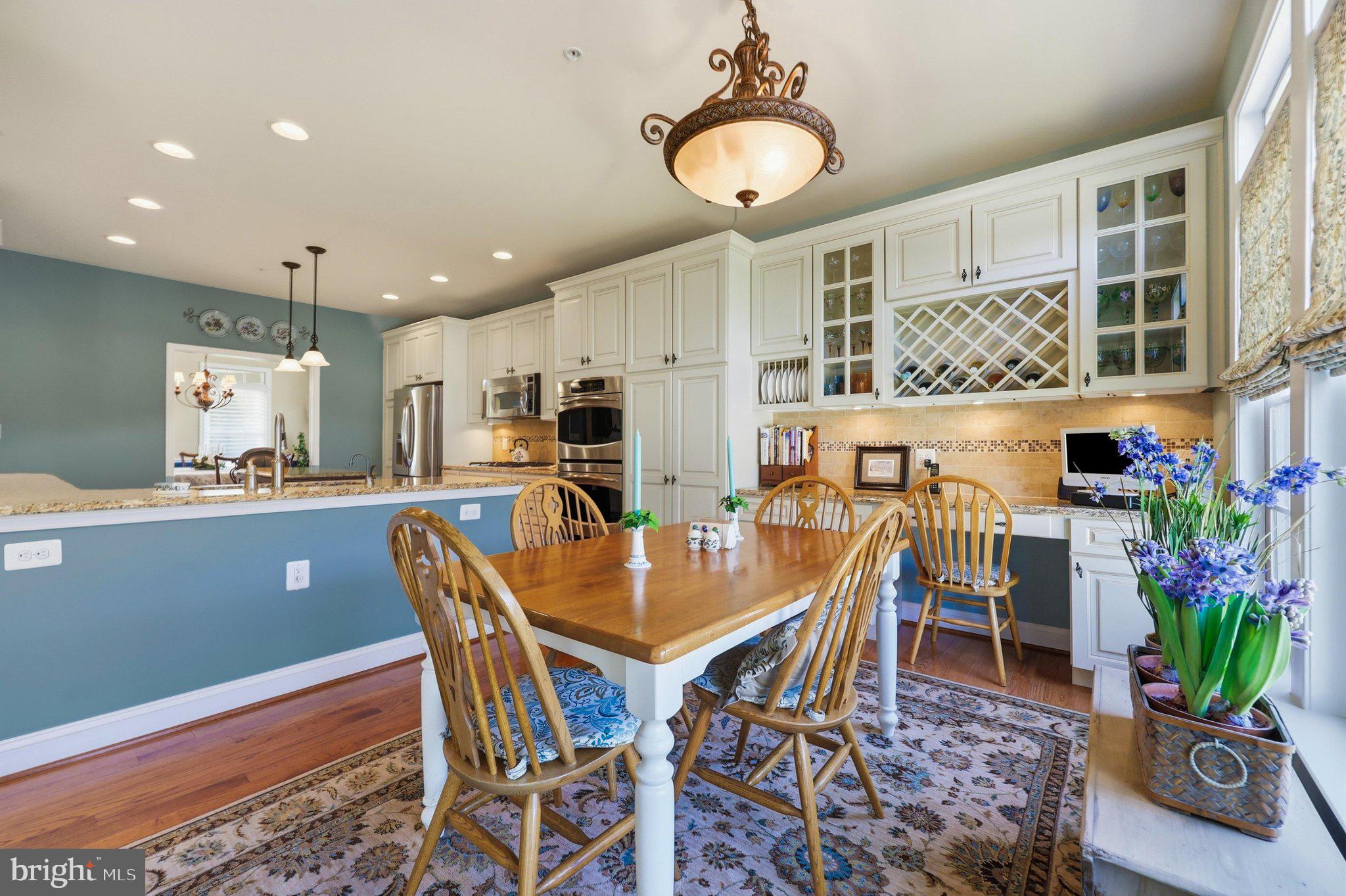 WORMANS MILL - Residential