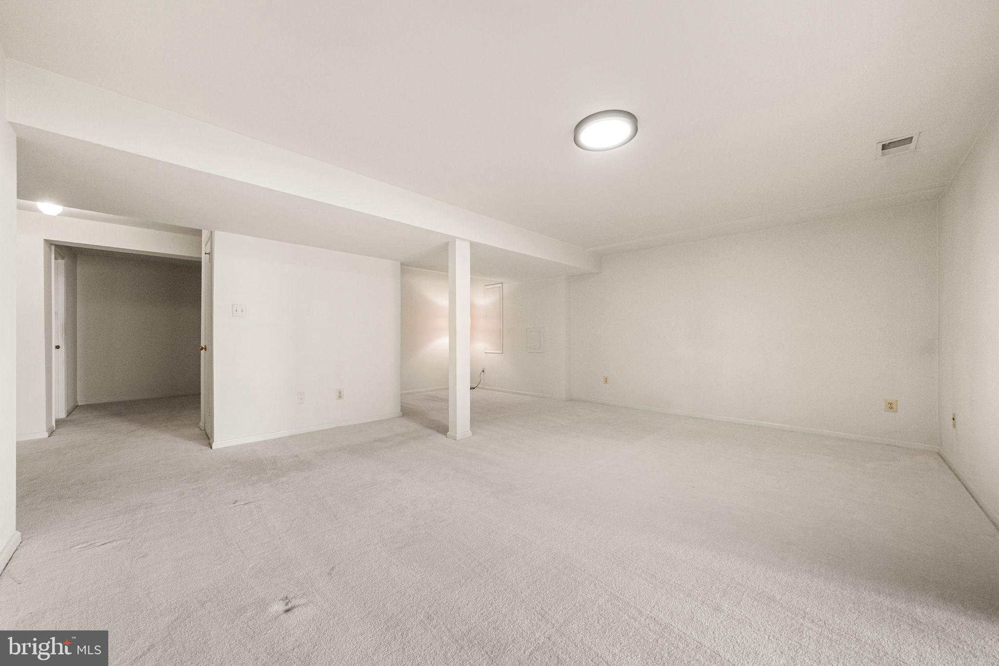 BURKE CENTRE - Residential