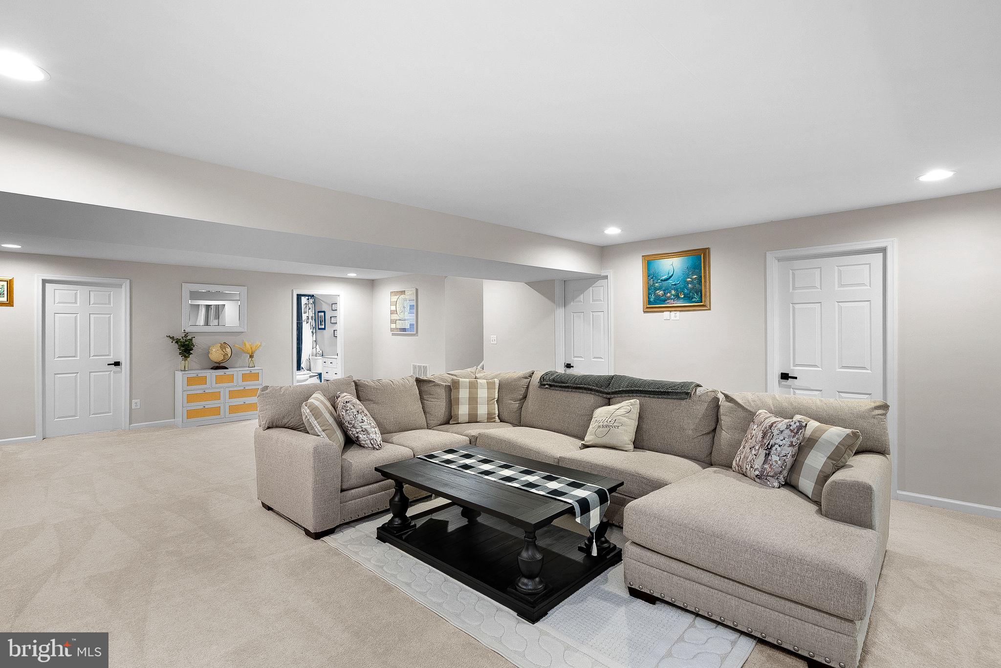 BOLT PROPERTY - Residential