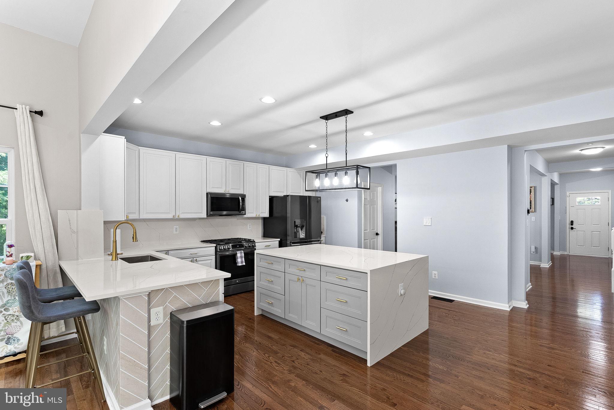 BOLT PROPERTY - Residential