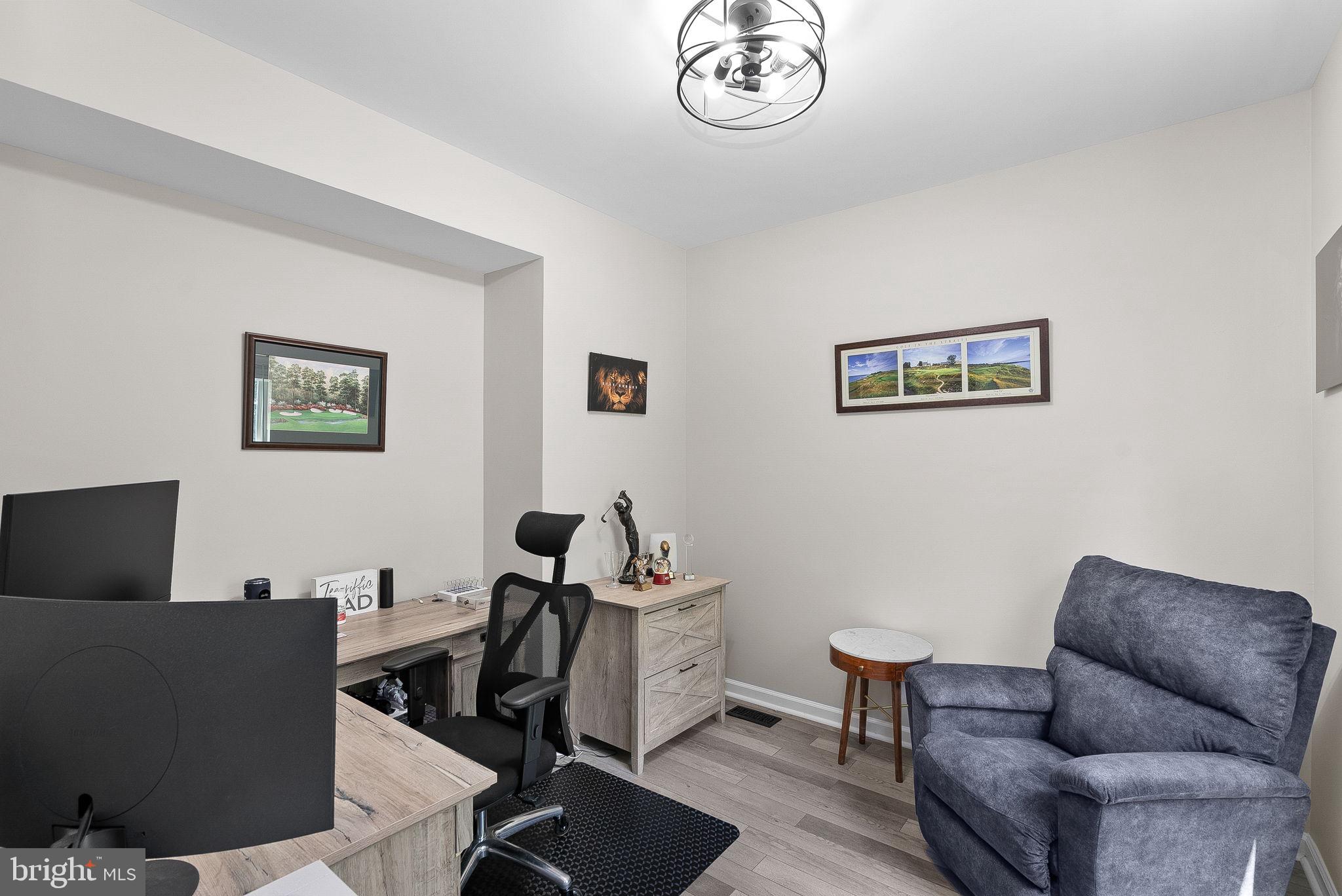 BOLT PROPERTY - Residential