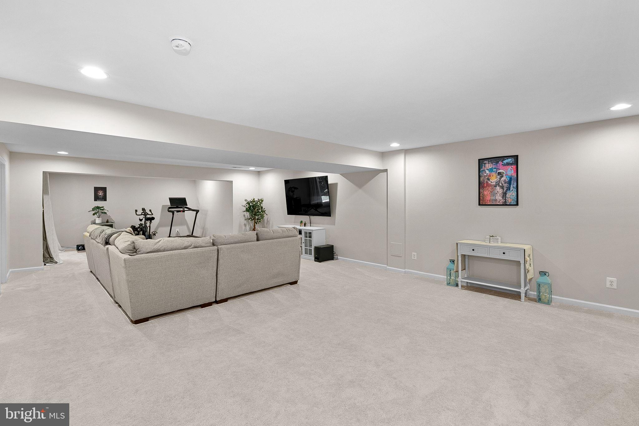 BOLT PROPERTY - Residential