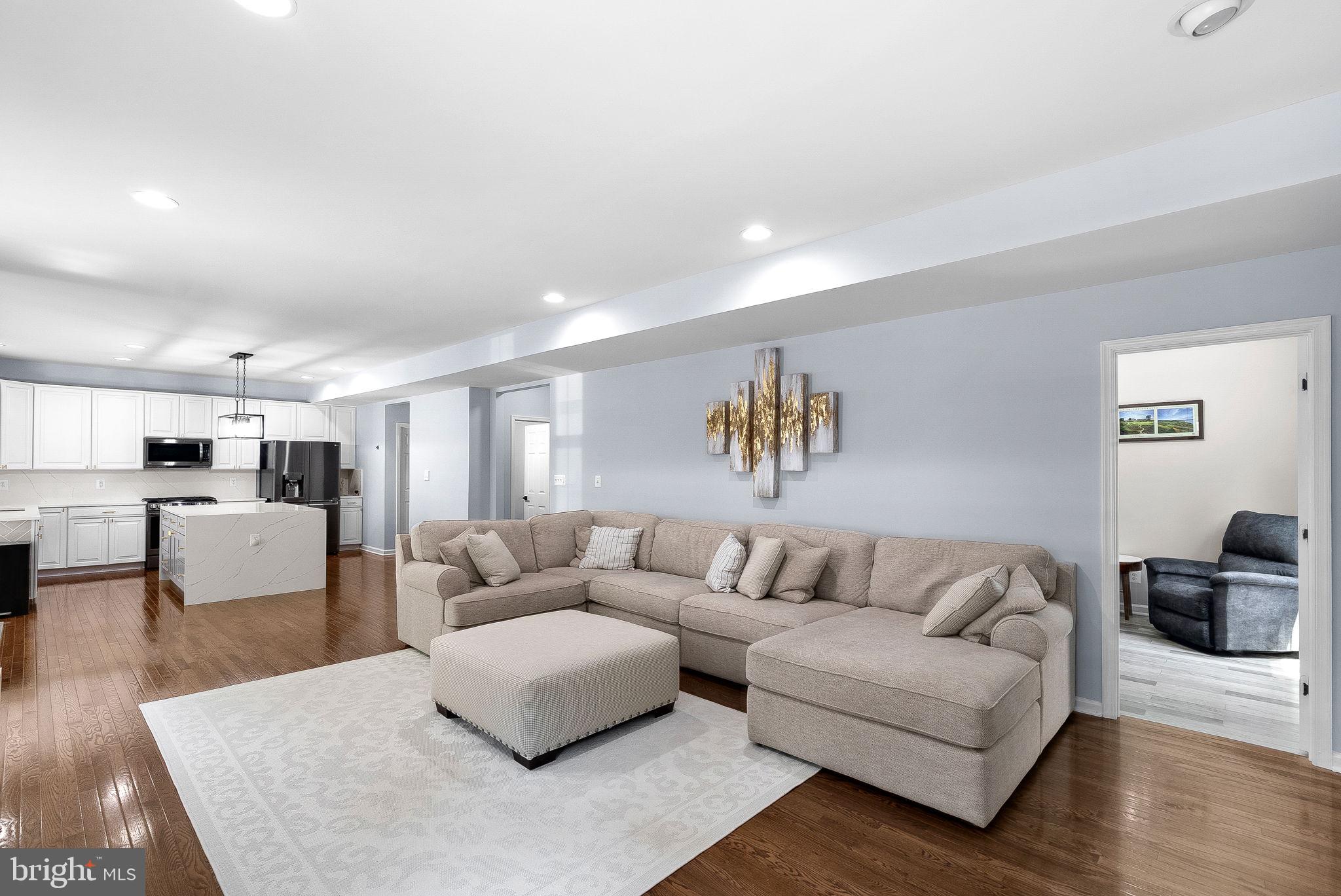 BOLT PROPERTY - Residential