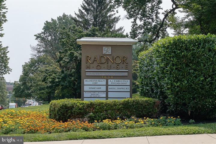 RADNOR HOUSE - Residential